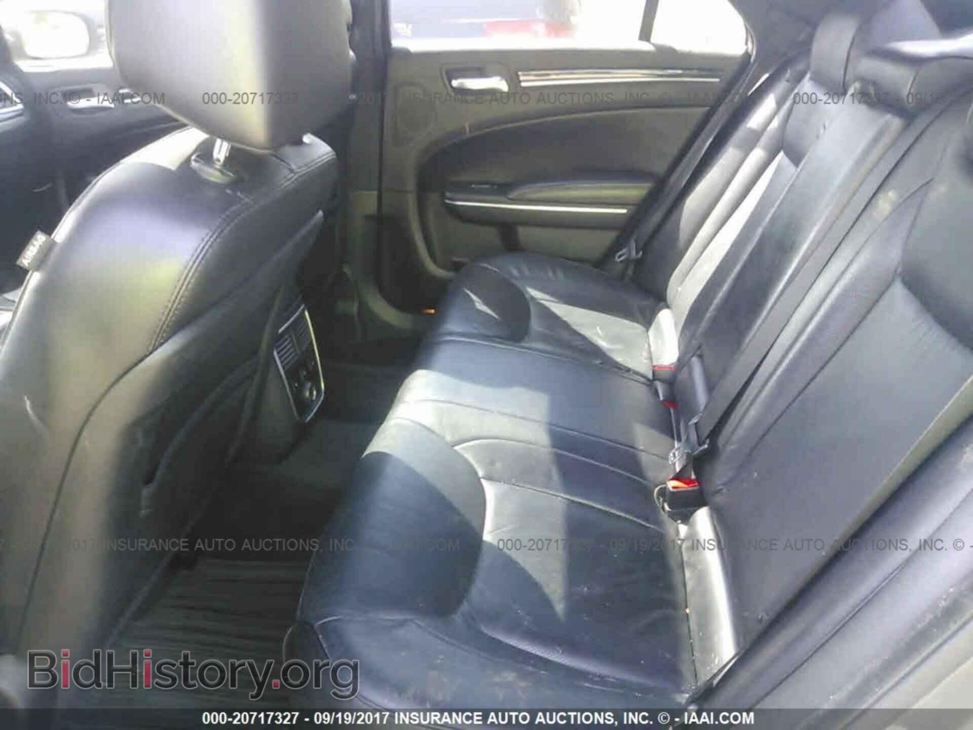 2011 Chrysler 300c - VIN: 2C3CA6CT7BH583978 - Фото 8