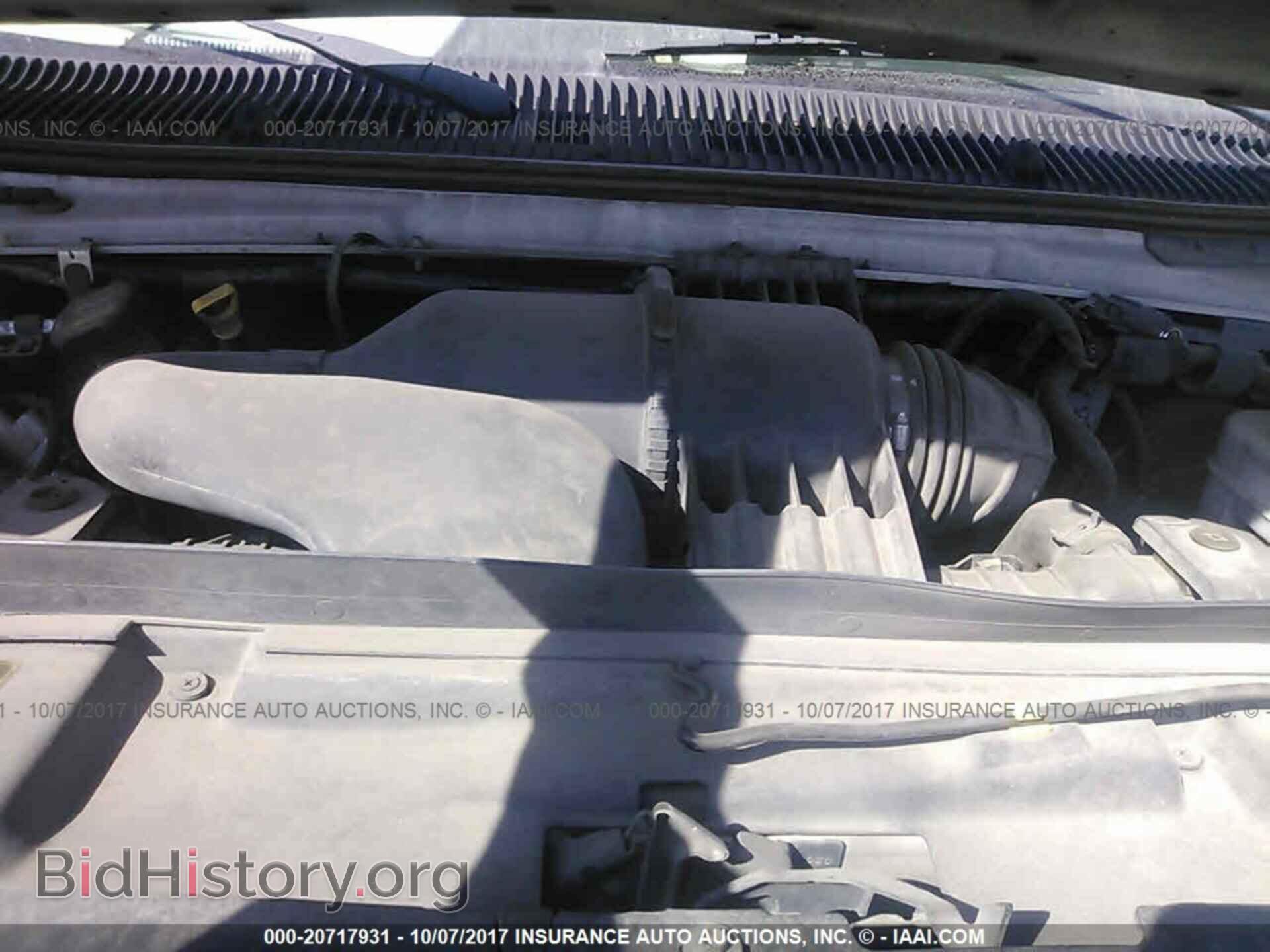 2011 Ford Econoline - VIN: 1FTNE1EW9BDB06856 - Фото 10