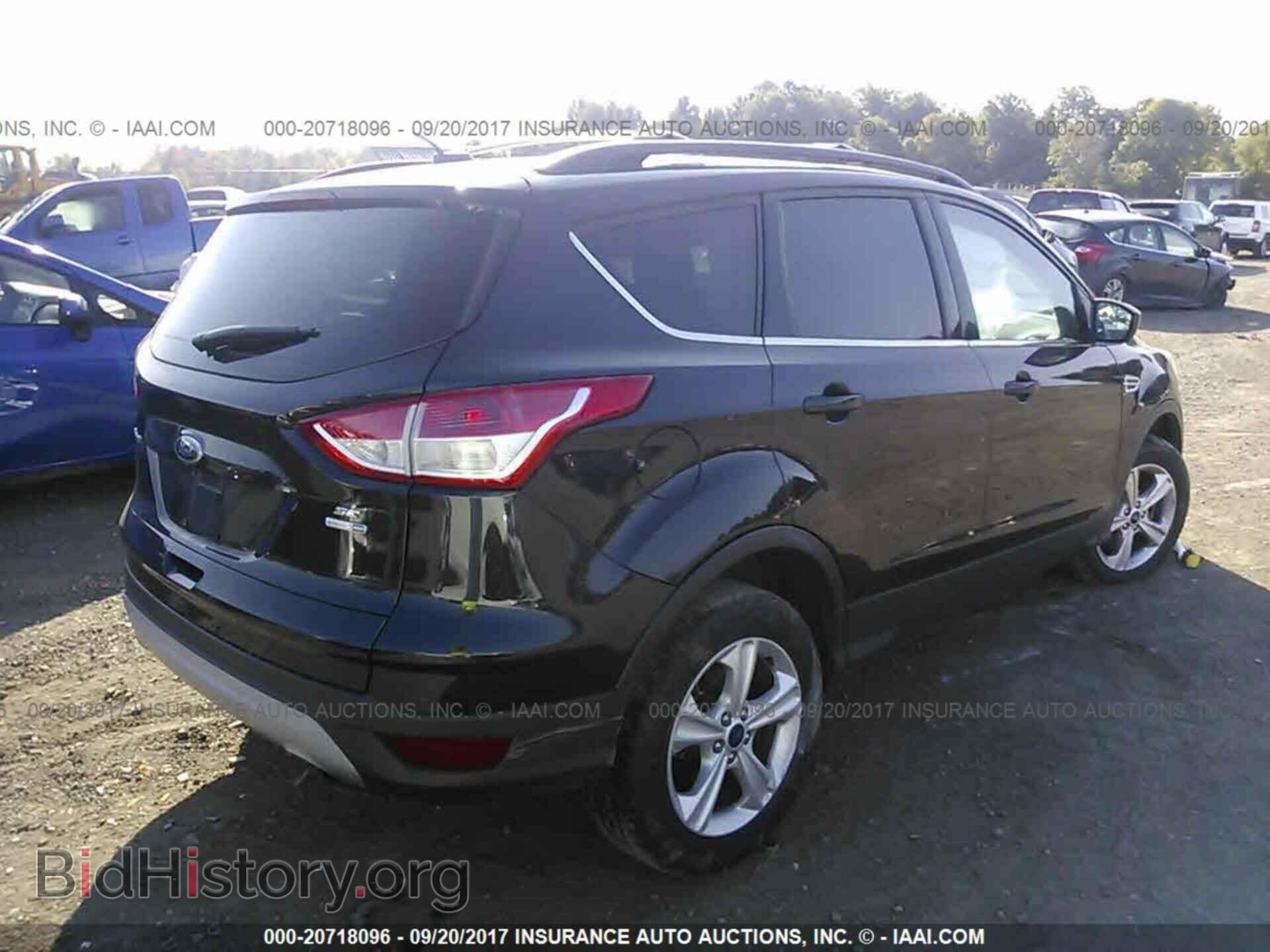 2013 Ford Escape - VIN: 1FMCU9G99DUD47184 - Photo 4