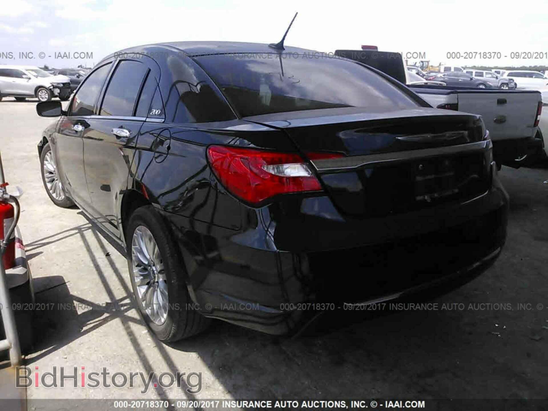 2012 Chrysler 200 - VIN: 1C3CCBCB3CN142965 - Photo 3