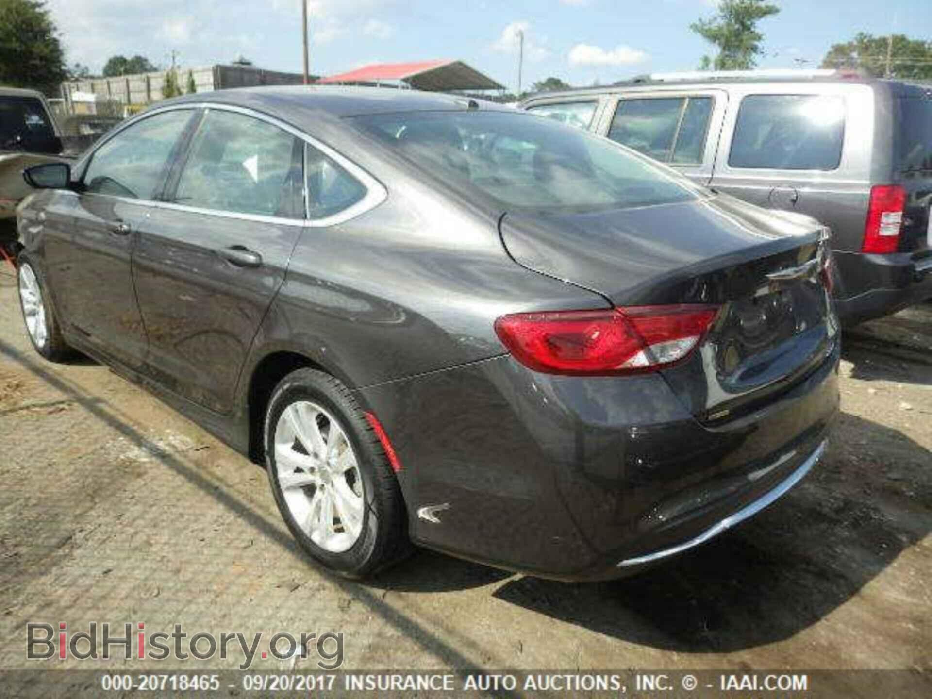 2015 Chrysler 200 - VIN: 1C3CCCAB4FN758929 - Photo 3