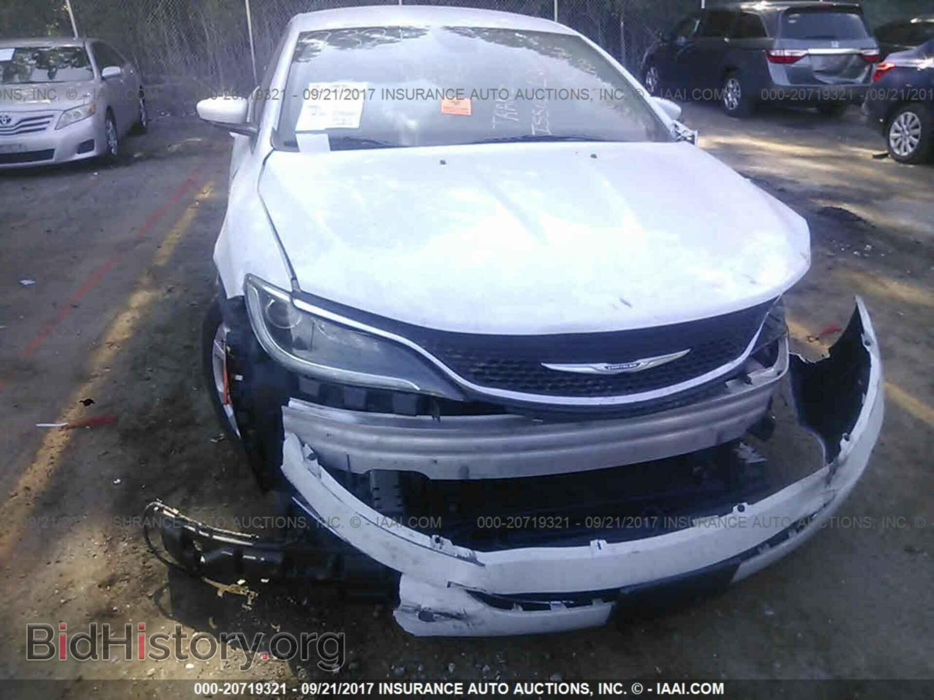2015 Chrysler 200 - VIN: 1C3CCCAB0FN640456 - Фото 6