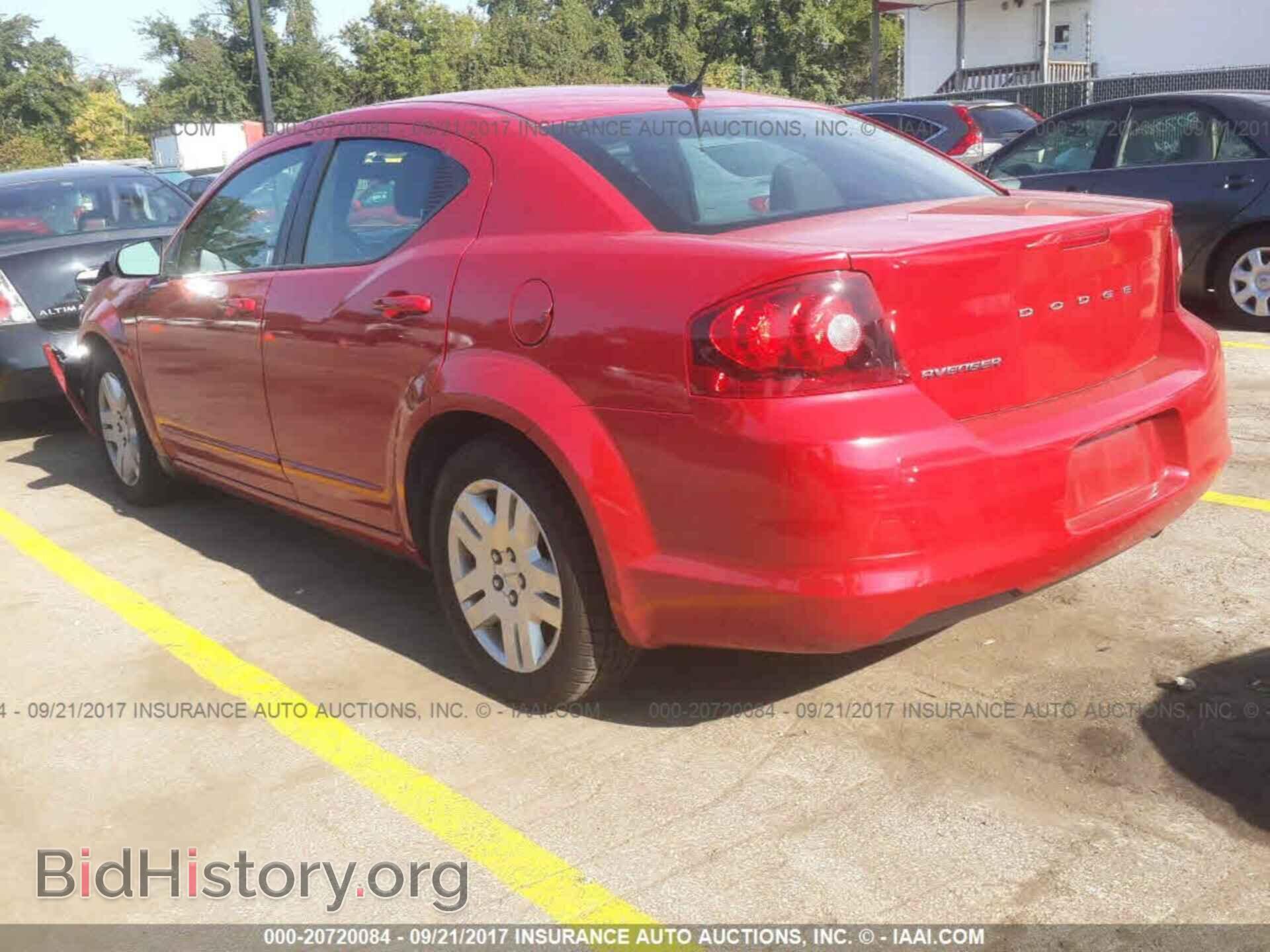 2011 Dodge Avenger - VIN: 1B3BD4FB4BN540696 - Фото 3