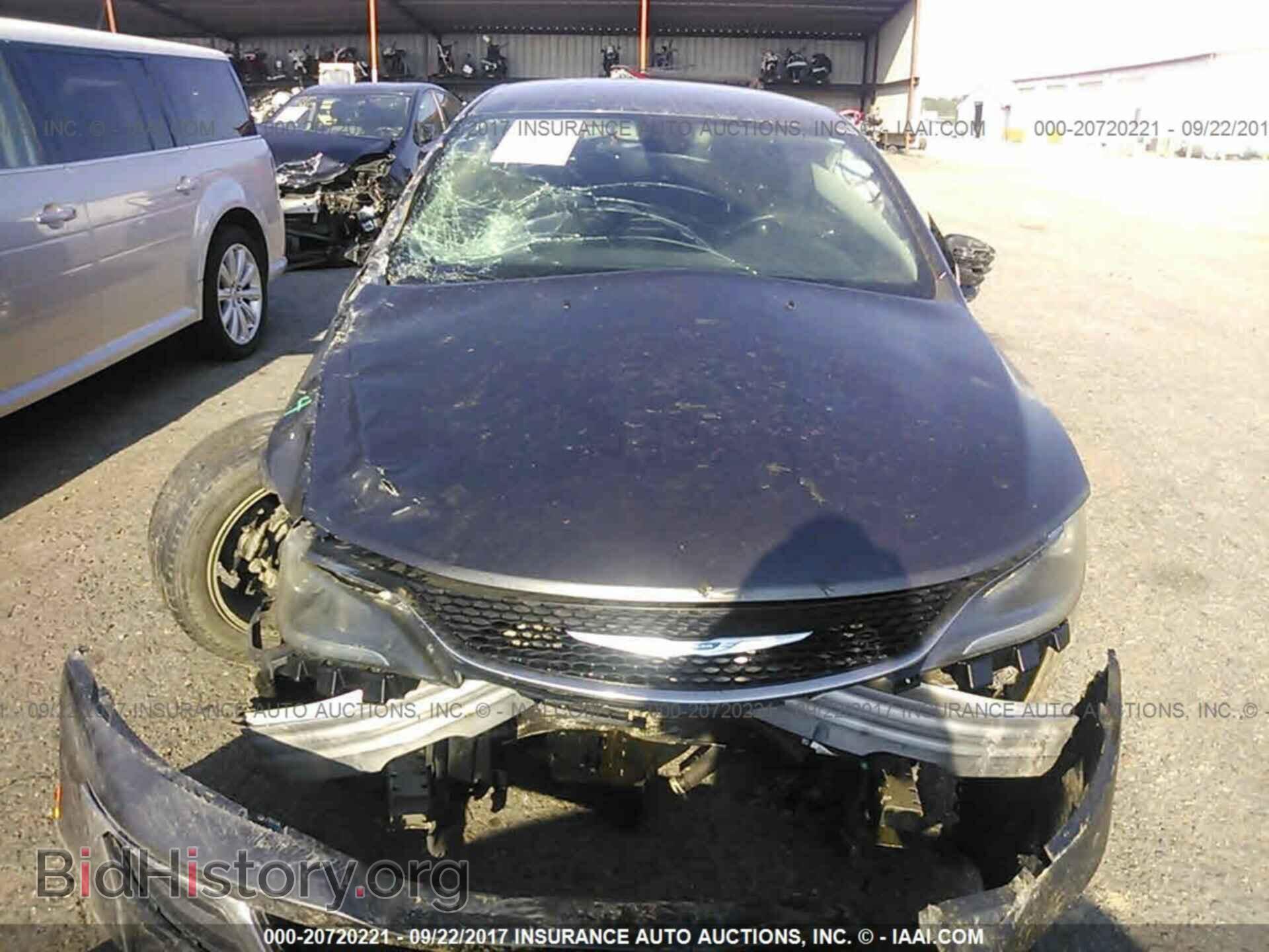 2015 Chrysler 200 - VIN: 1C3CCCAB9FN617340 - Photo 6