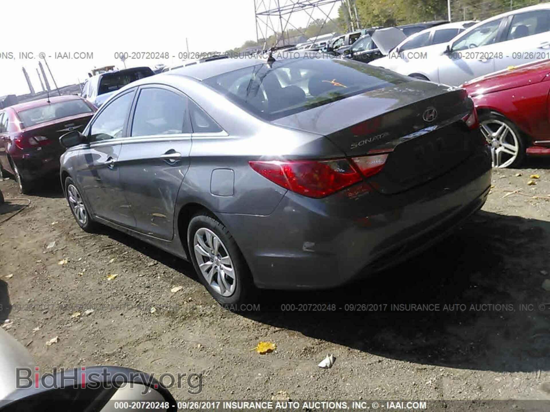 2012 Hyundai Sonata - VIN: 5NPEB4AC2CH464401 - Фото 3