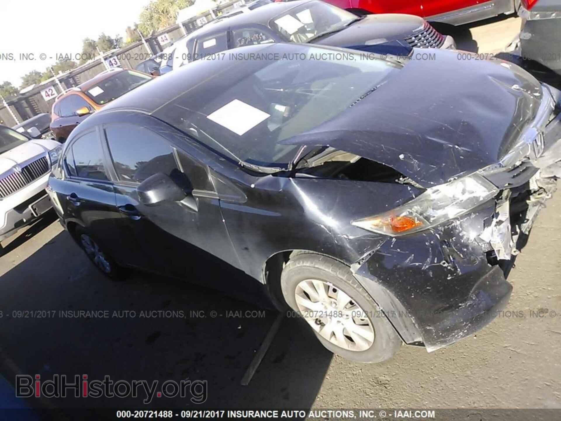 Photo 2HGFB2F56CH322436 - Honda Civic 2012
