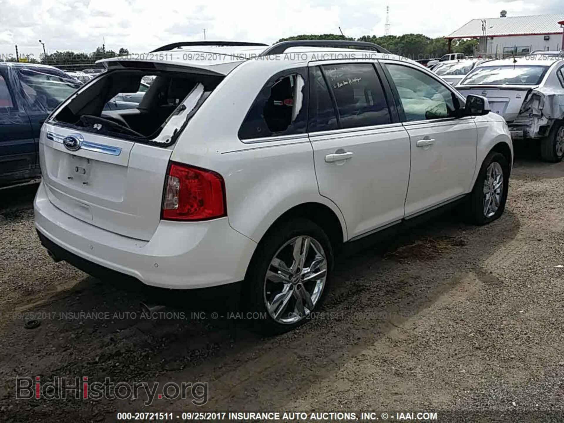 2011 Ford Edge - VIN: 2FMDK3KC7BBA75487 - Photo 4