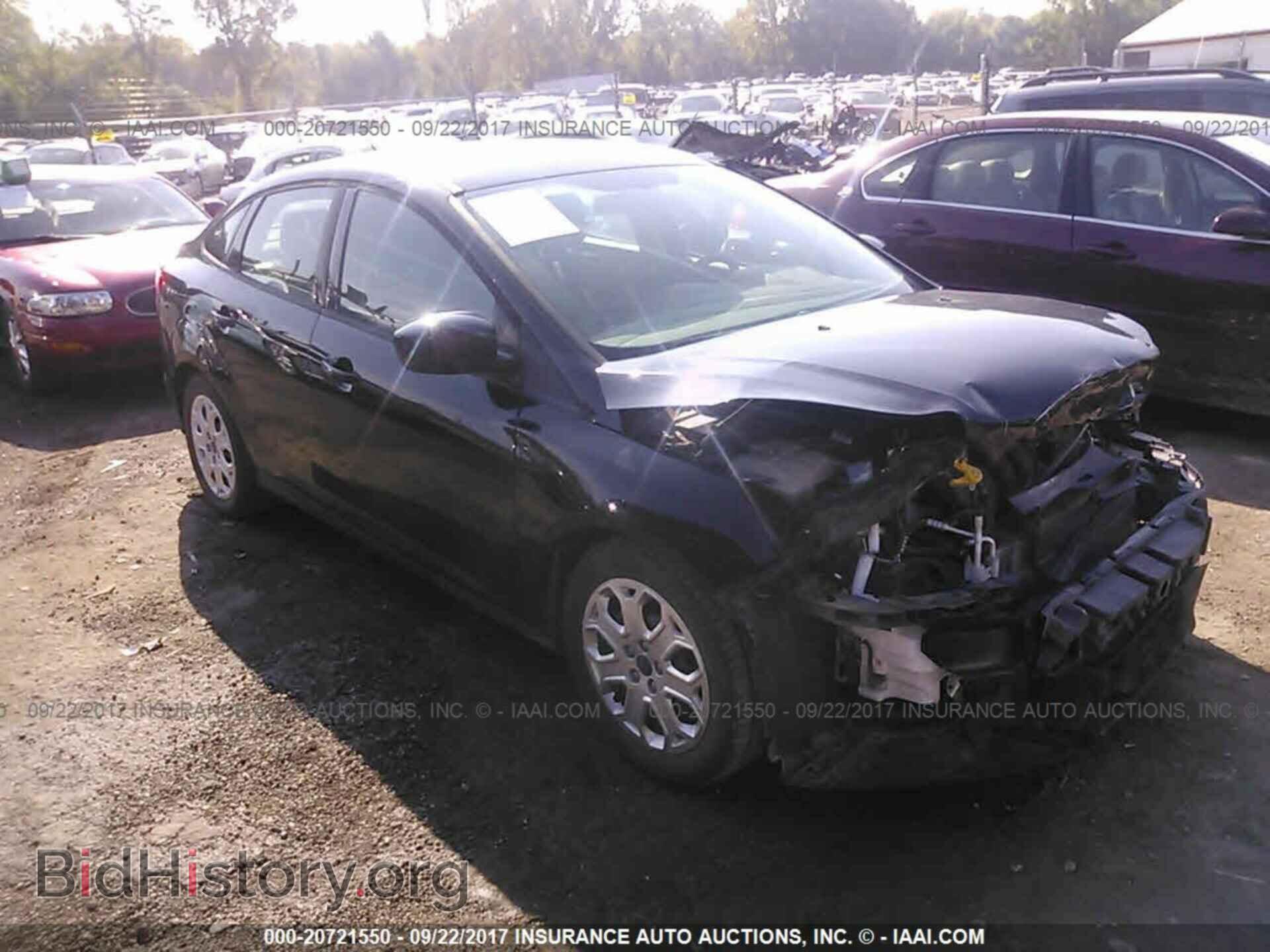 Photo 1FAHP3F23CL271619 - Ford Focus 2012