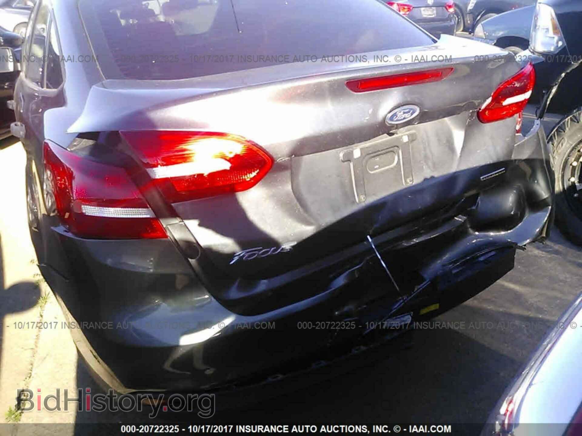 2015 Ford Focus - VIN: 1FADP3E21FL230412 - Photo 6