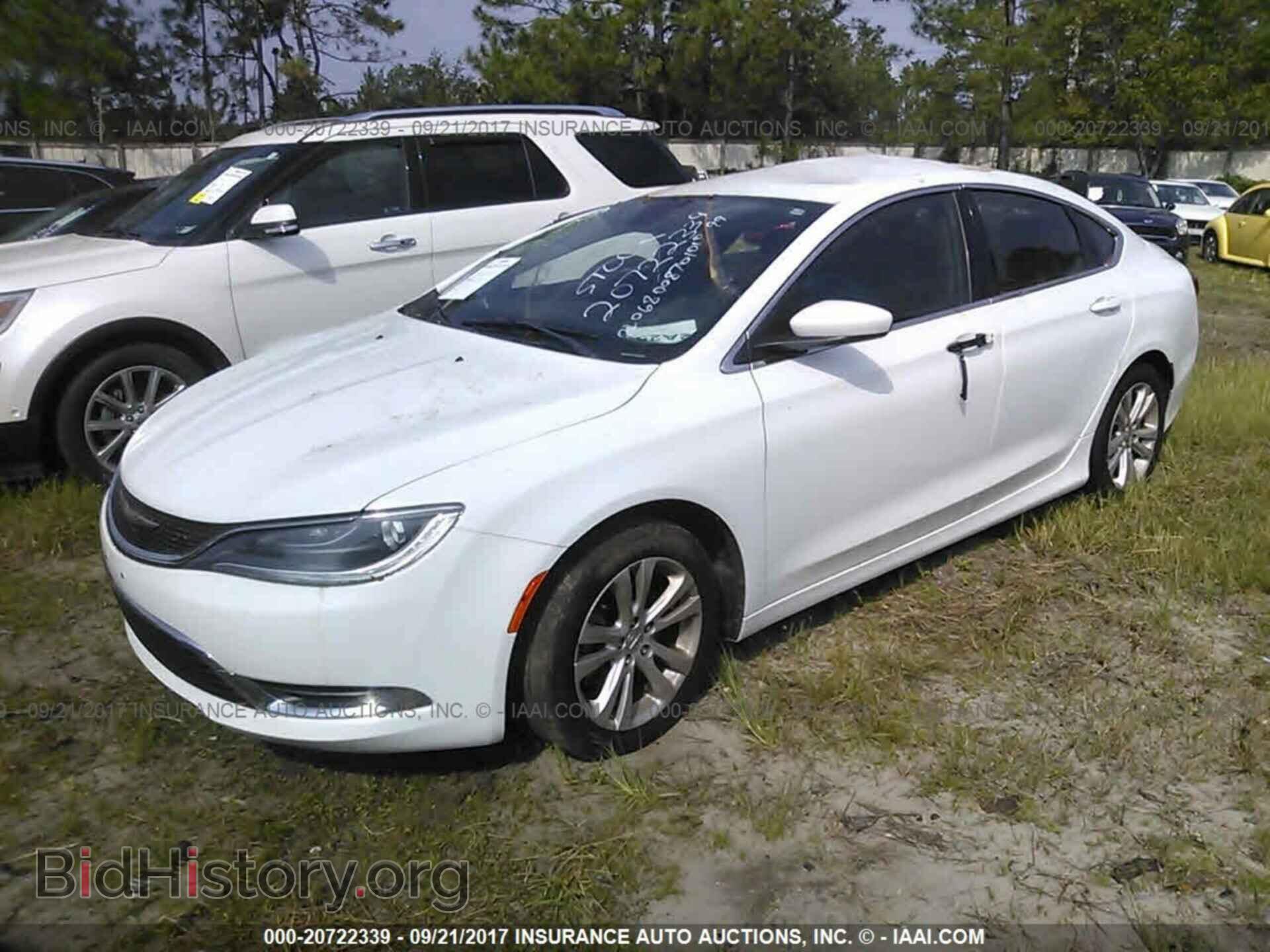 2015 Chrysler 200 - VIN: 1C3CCCAB6FN575452 - Photo 2