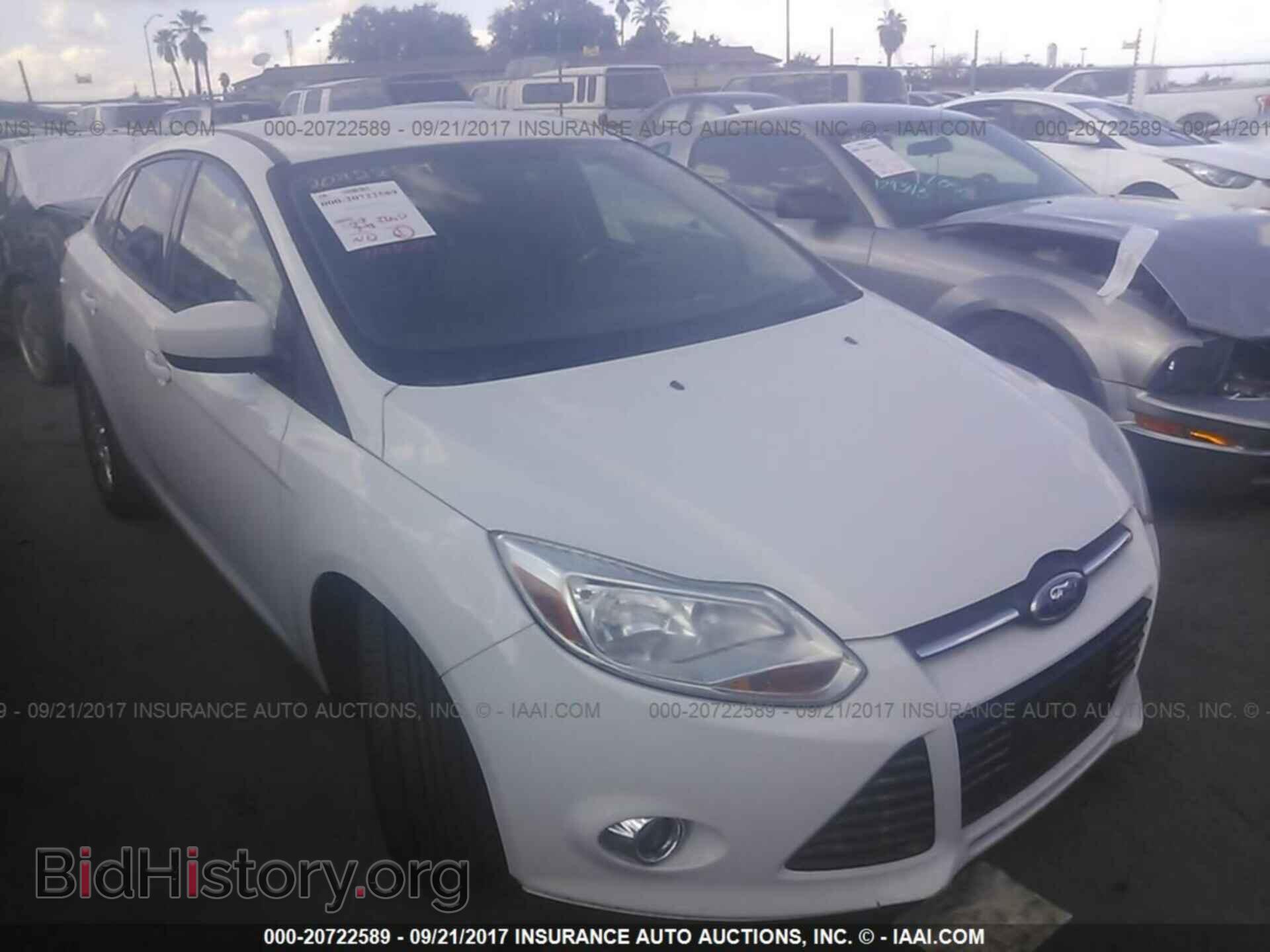 Фотография 1FAHP3F28CL280297 - Ford Focus 2012