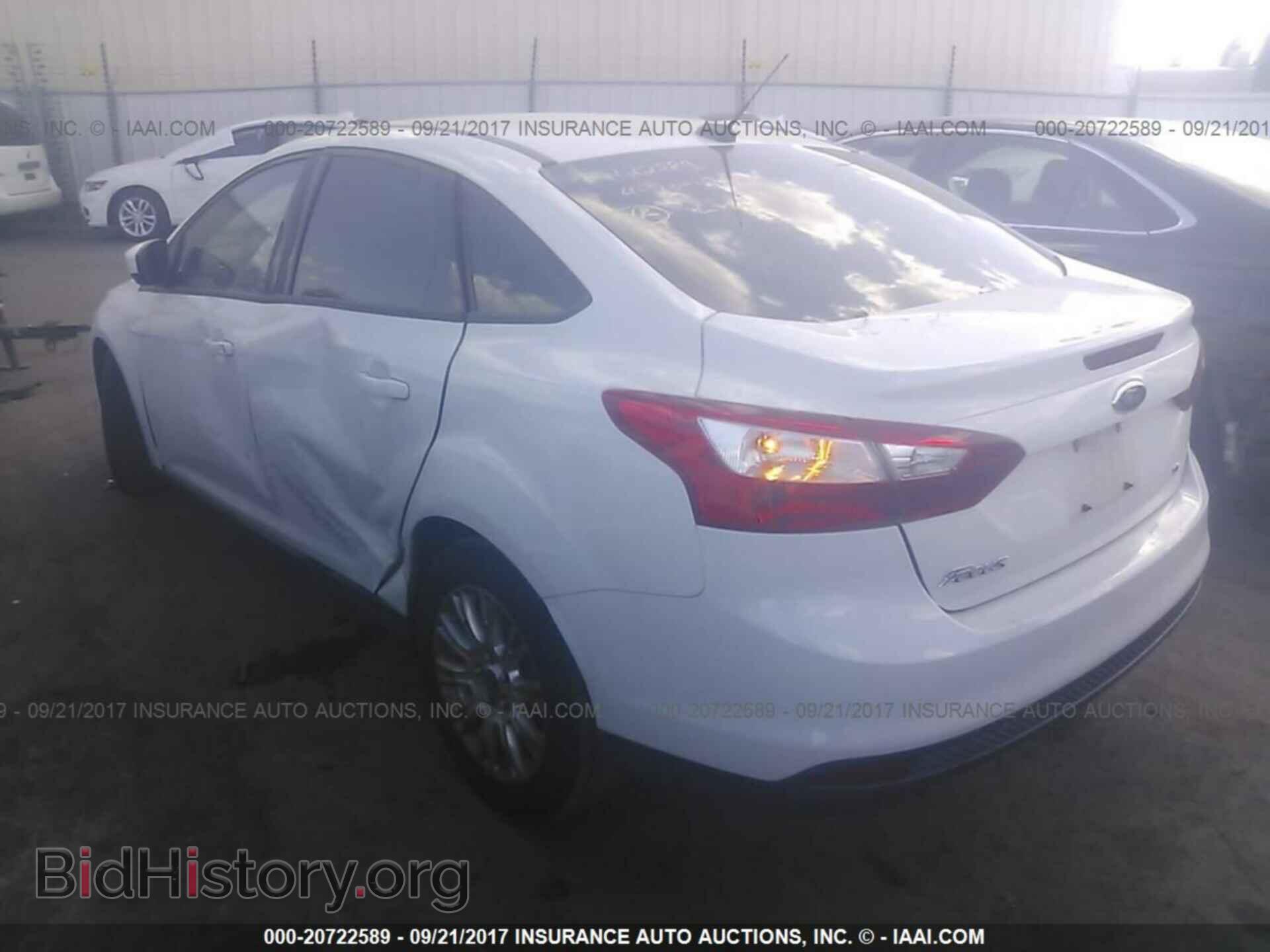 2012 Ford Focus - VIN: 1FAHP3F28CL280297 - Фото 3