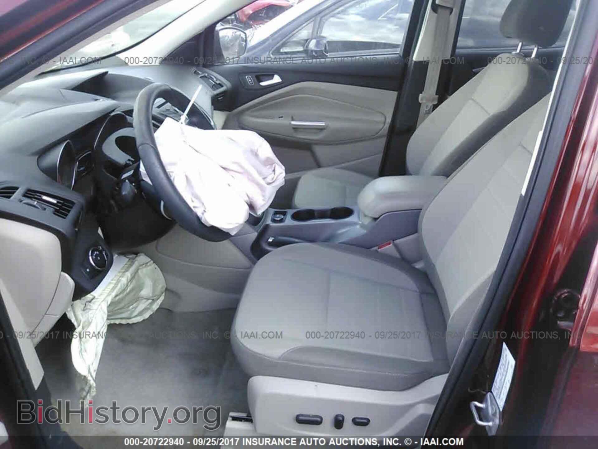 2014 Ford Escape - VIN: 1FMCU0GX4EUB00859 - Photo 5