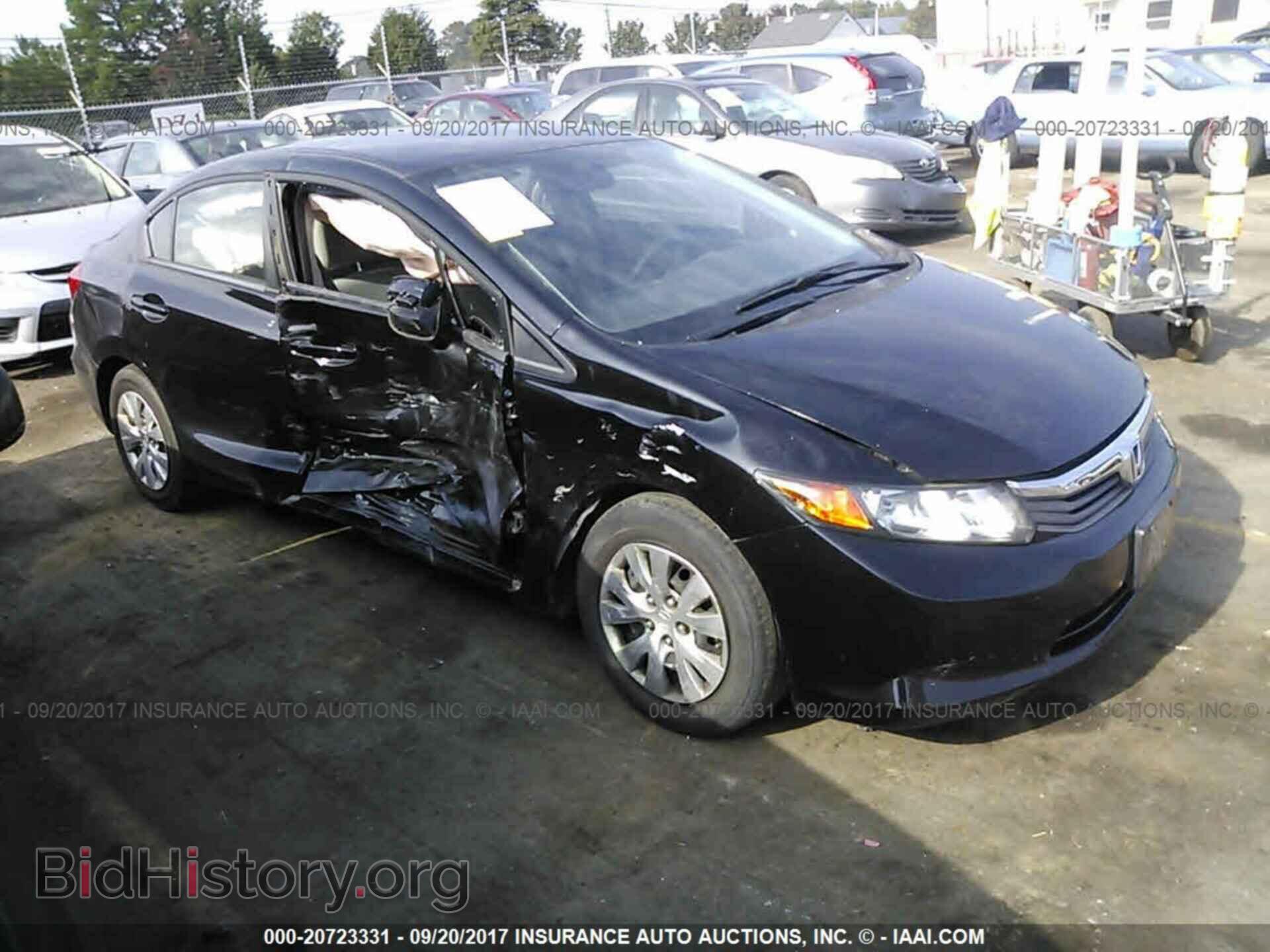 Photo 2HGFB2F59CH335780 - Honda Civic 2012