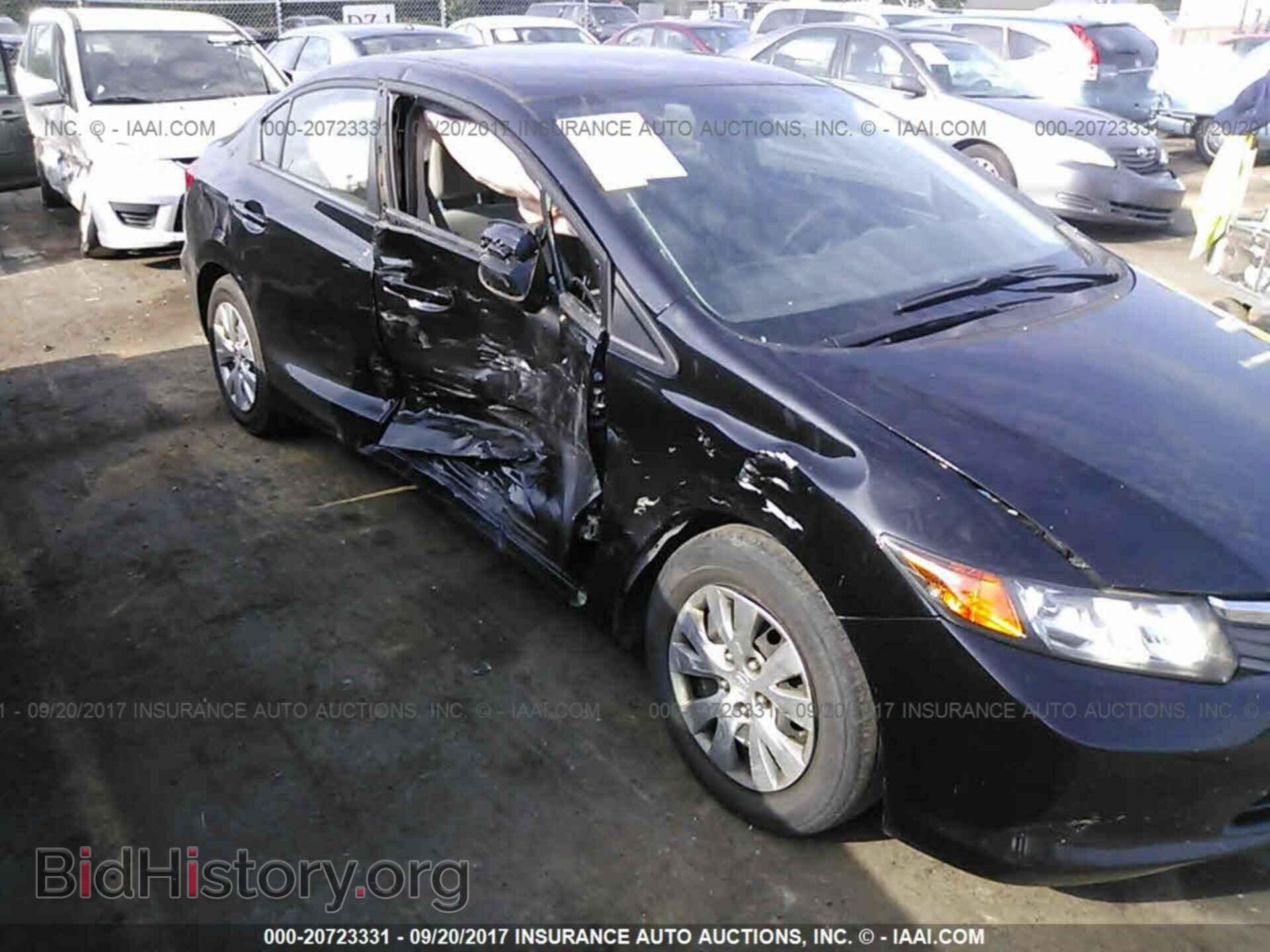 2012 Honda Civic - VIN: 2HGFB2F59CH335780 - Photo 6