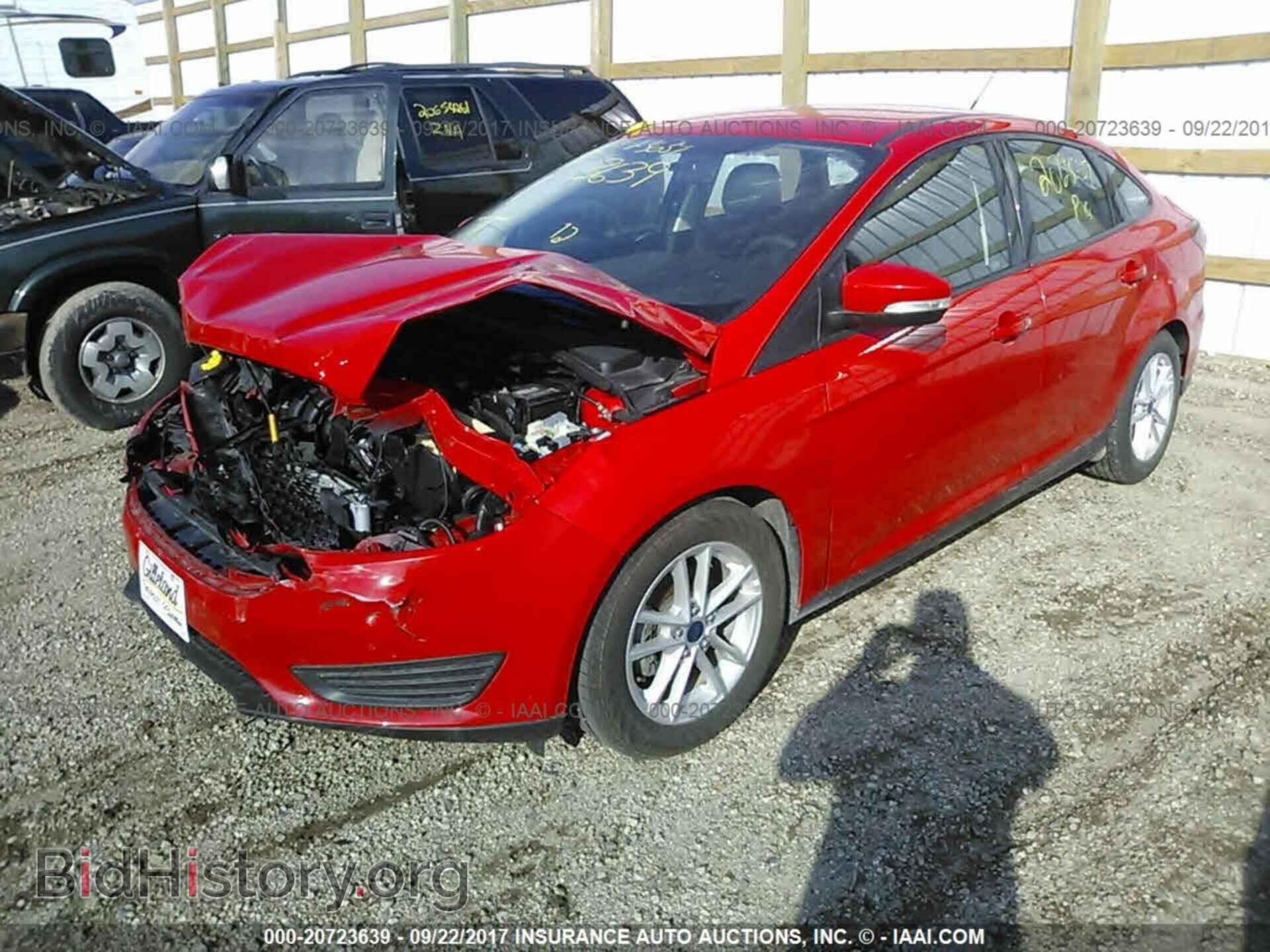 2016 Ford Focus - VIN: 1FADP3F26GL264619 - Фото 2