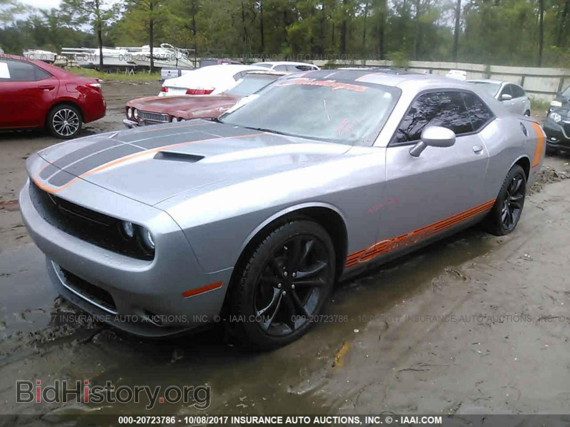 2016 Dodge Challenger - VIN: 2C3CDZAG8GH337818 - Photo 2