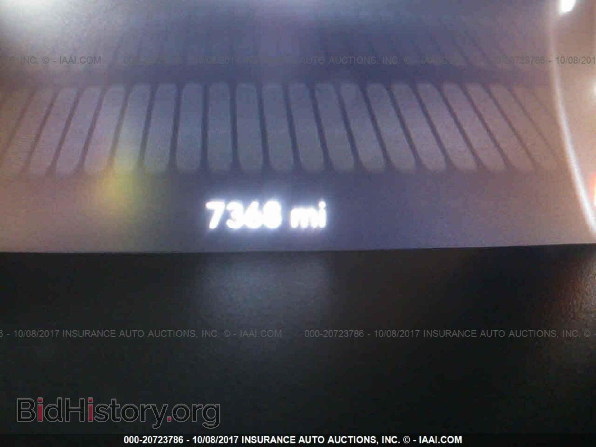 2016 Dodge Challenger - VIN: 2C3CDZAG8GH337818 - Photo 7