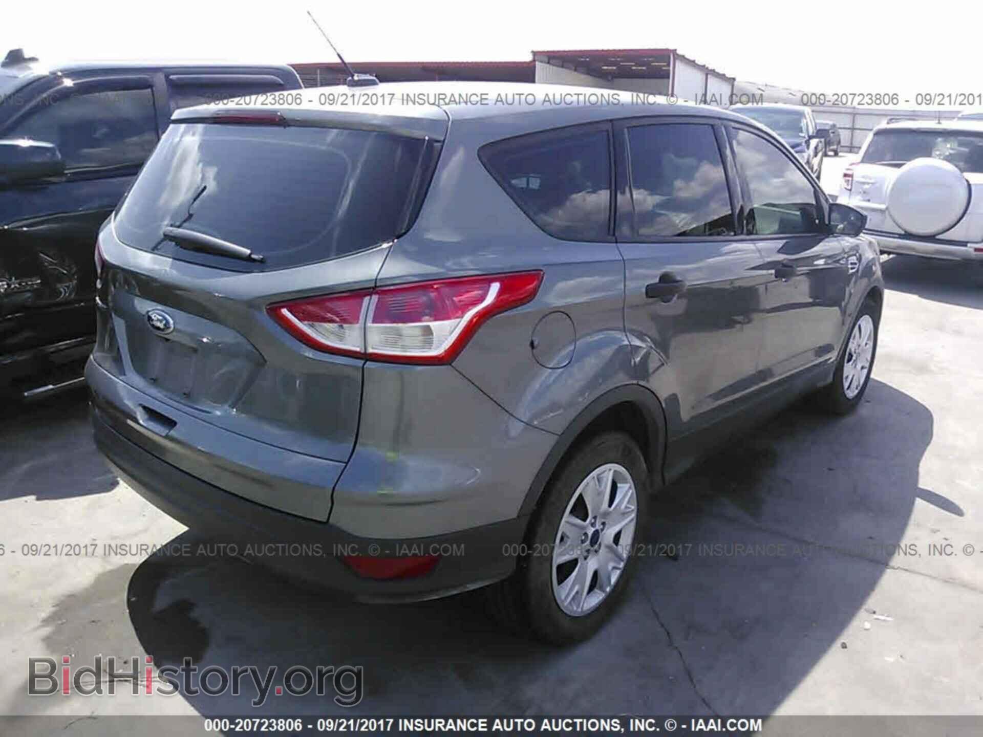 2014 Ford Escape - VIN: 1FMCU0F74EUE11824 - Photo 4