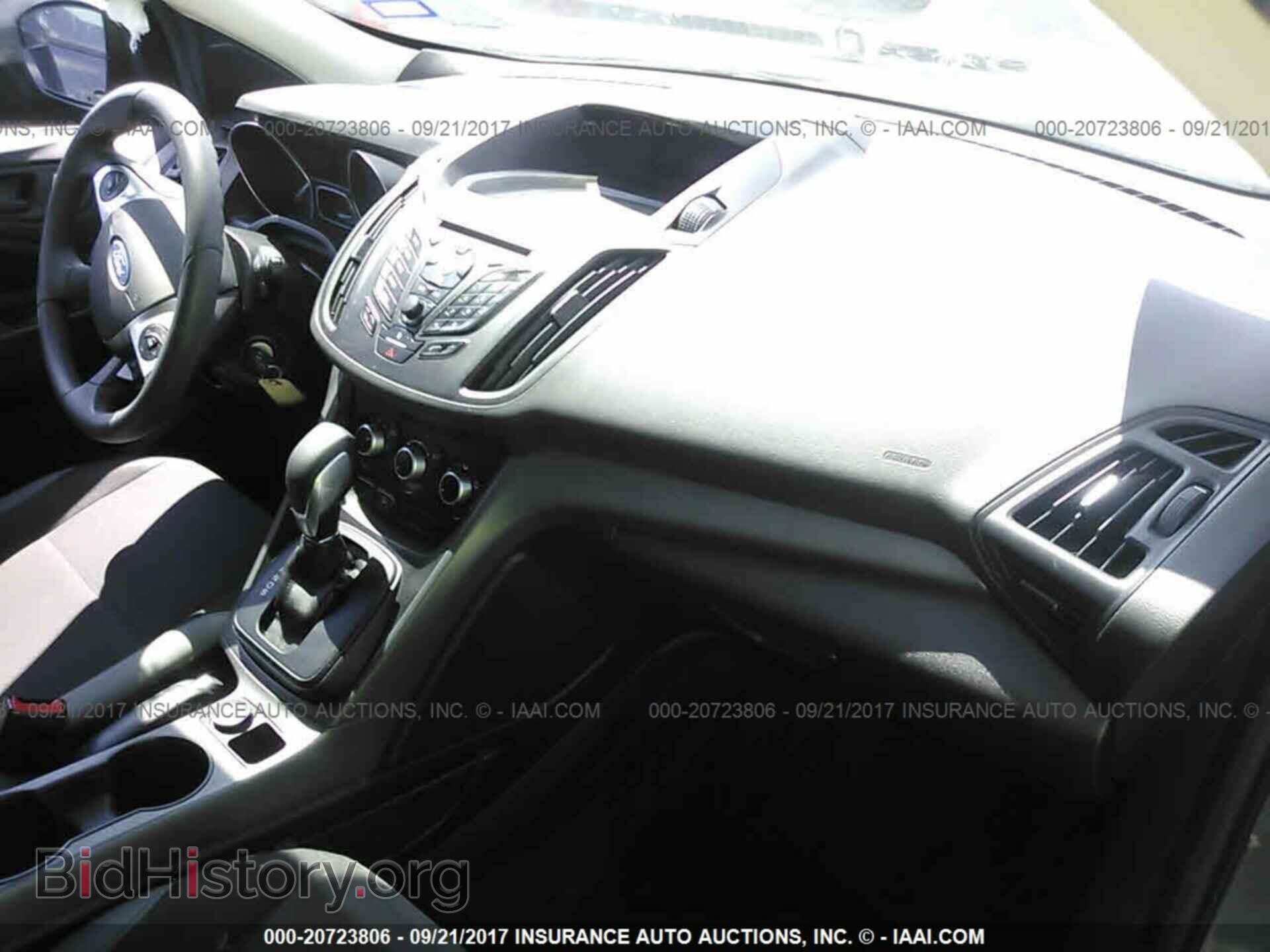 2014 Ford Escape - VIN: 1FMCU0F74EUE11824 - Photo 5