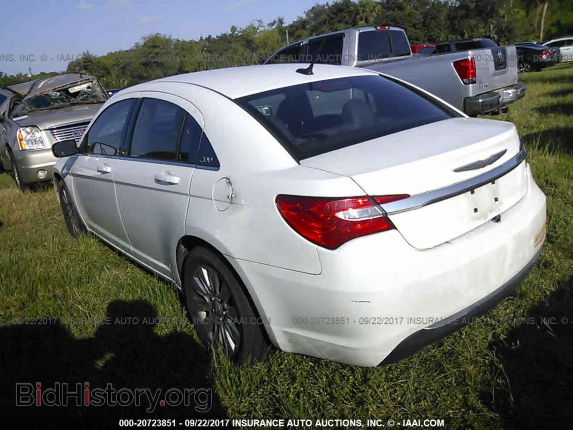 2012 Chrysler 200 - VIN: 1C3CCBAB6CN320077 - Фото 3