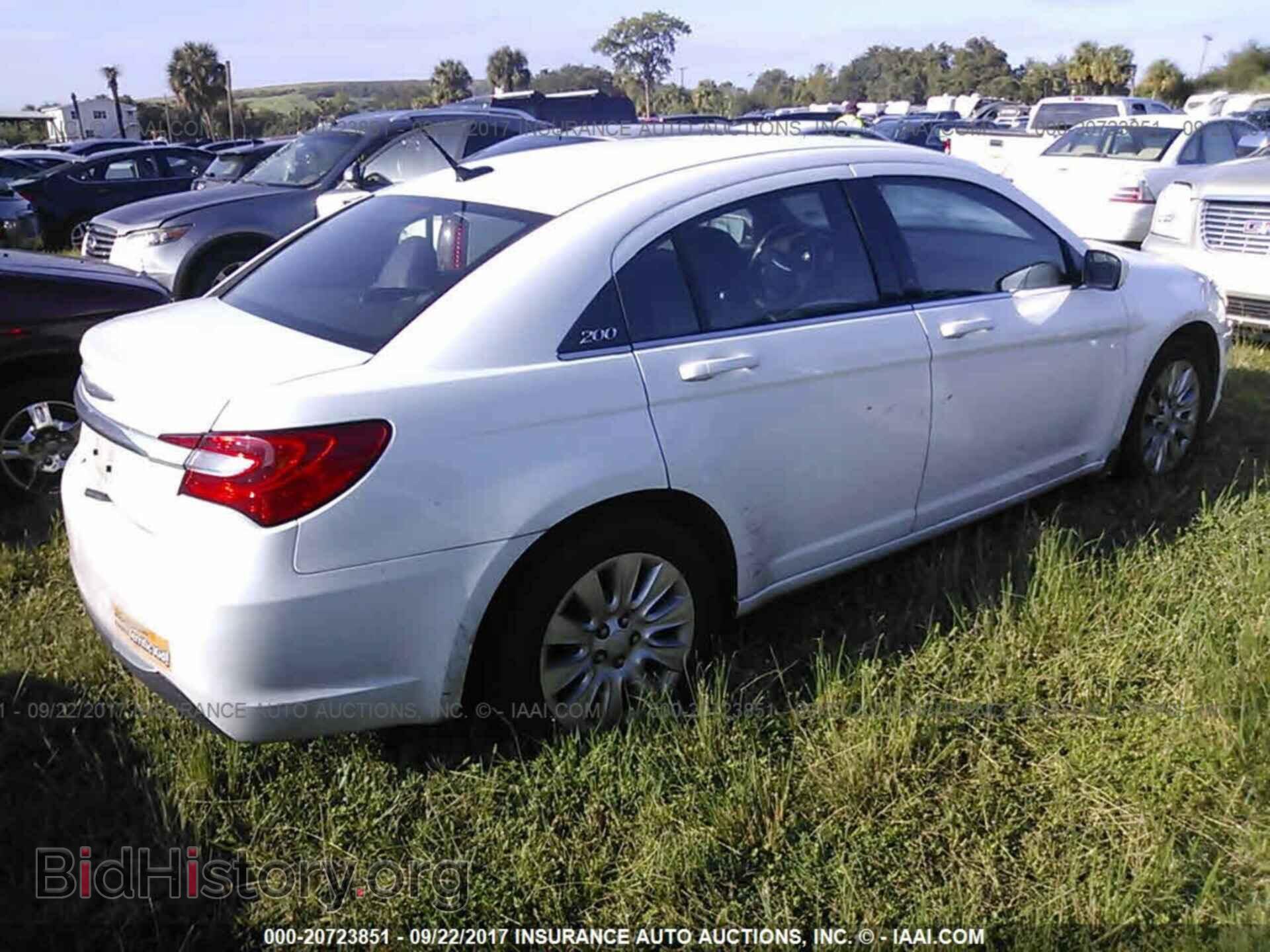 2012 Chrysler 200 - VIN: 1C3CCBAB6CN320077 - Фото 4