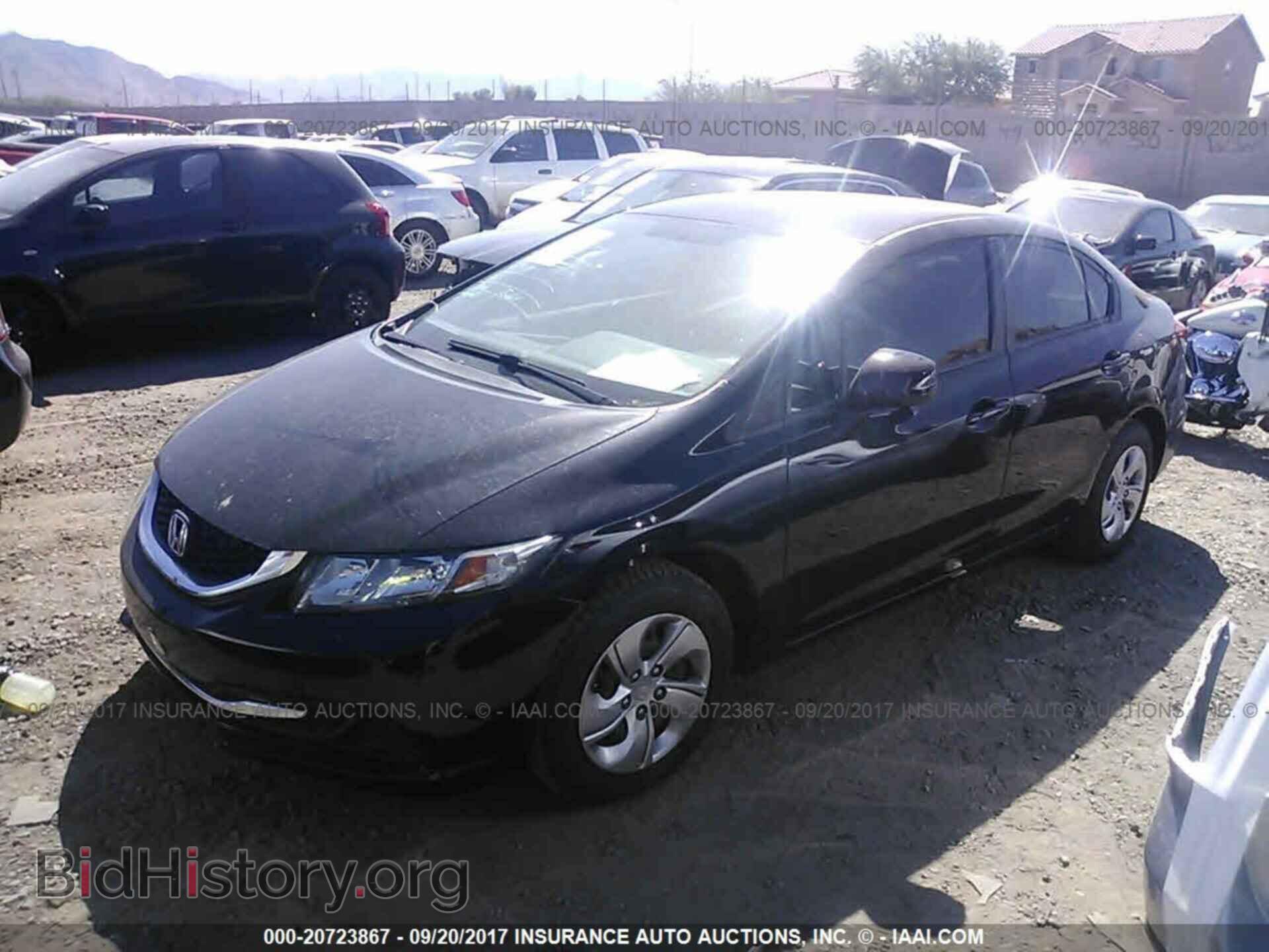 2013 Honda Civic - VIN: 2HGFB2F51DH300927 - Photo 2