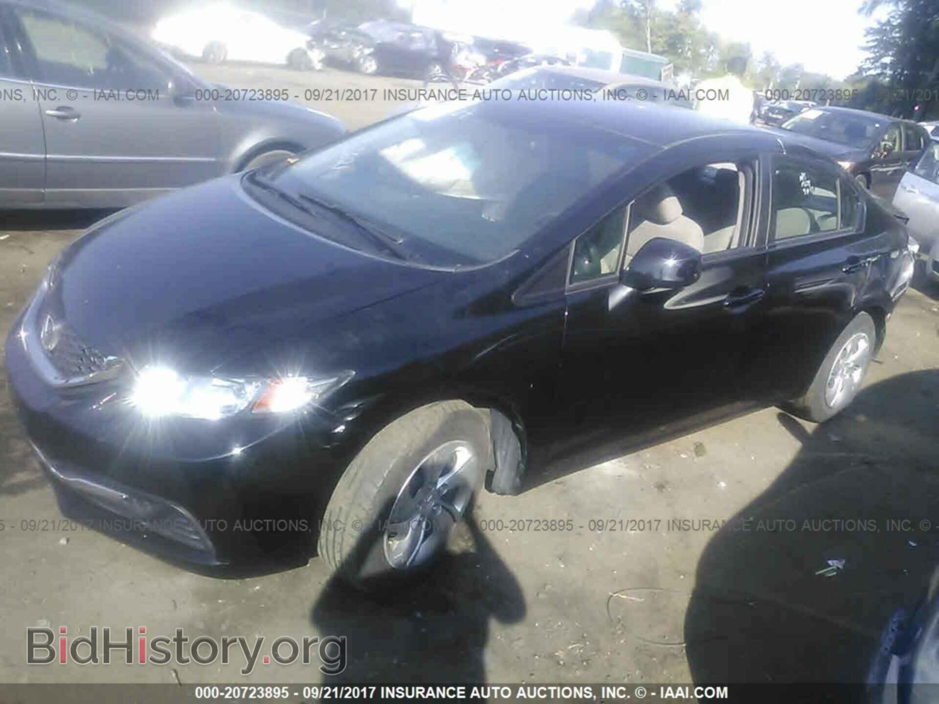 2013 Honda Civic - VIN: 2HGFB2F57DH587691 - Фото 2