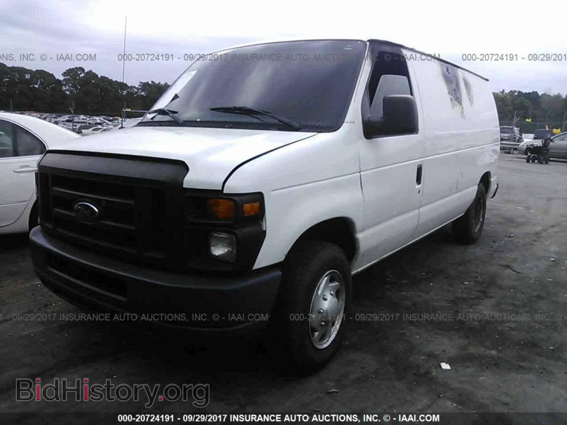 2011 Ford Econoline - VIN: 1FTNE1EW8BDB33109 - Photo 2