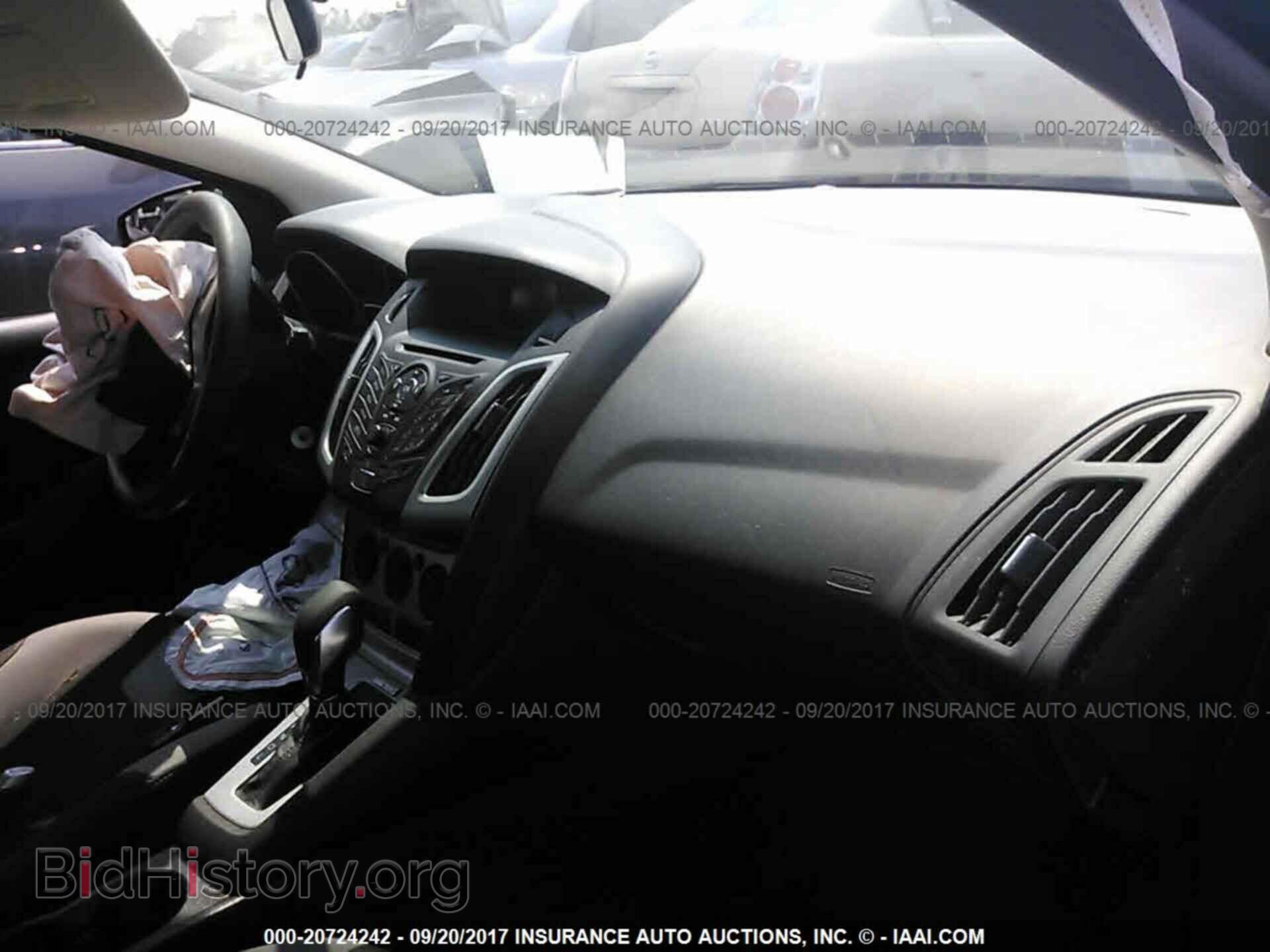 2014 Ford Focus - VIN: 1FADP3F29EL216237 - Фото 5