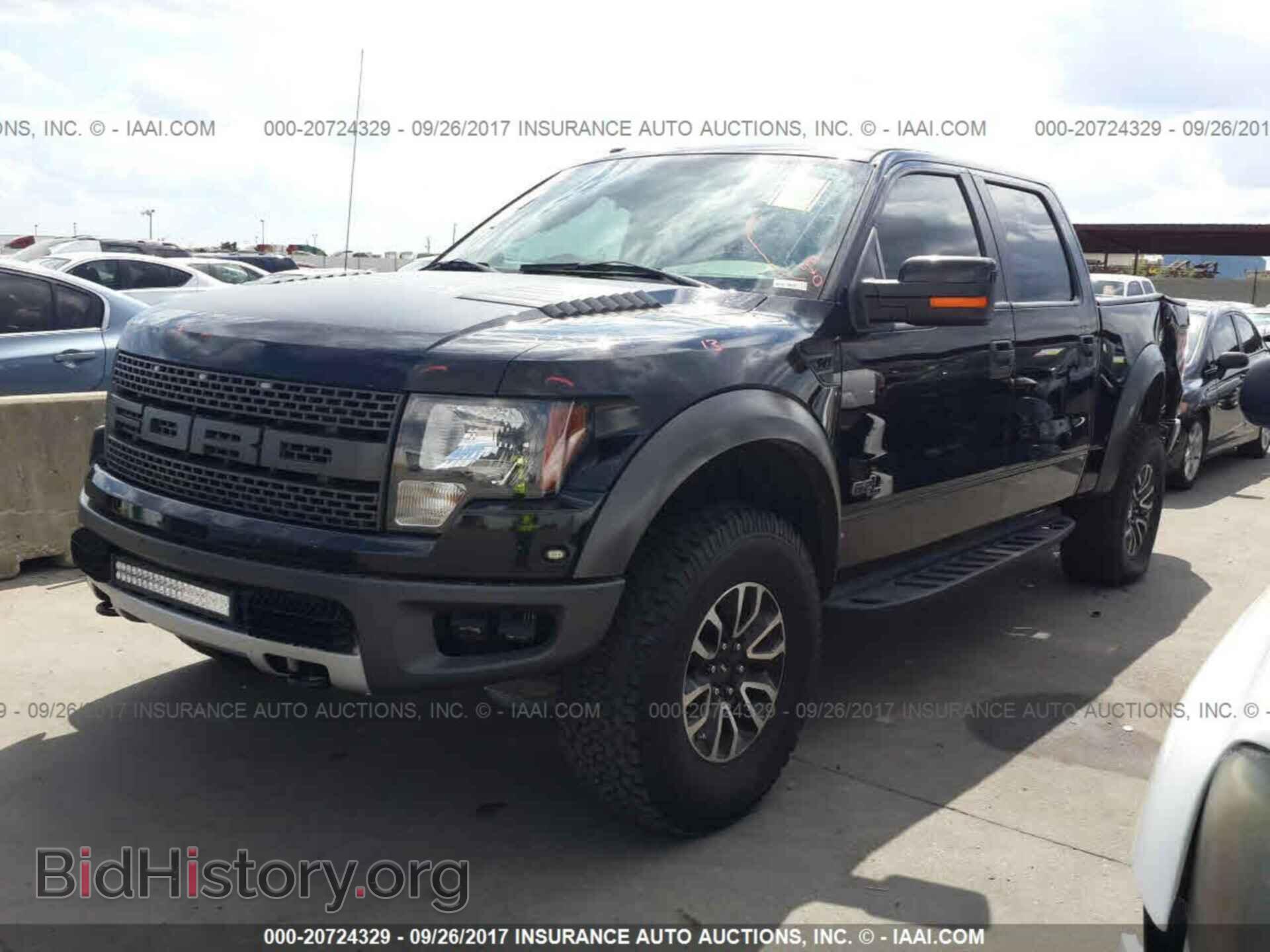 2013 Ford F150 - VIN: 1FTFW1R68DFA42604 - Фото 2
