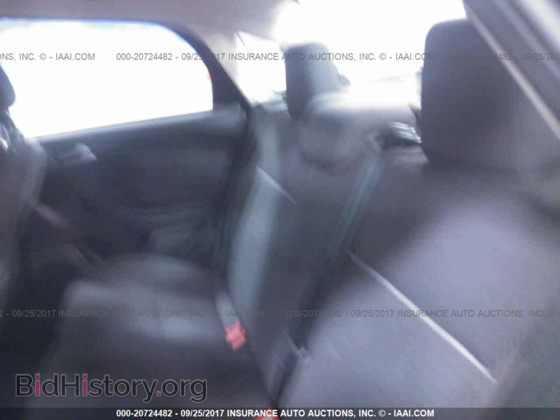 2012 Ford Focus - VIN: 1FAHP3H24CL357714 - Photo 8
