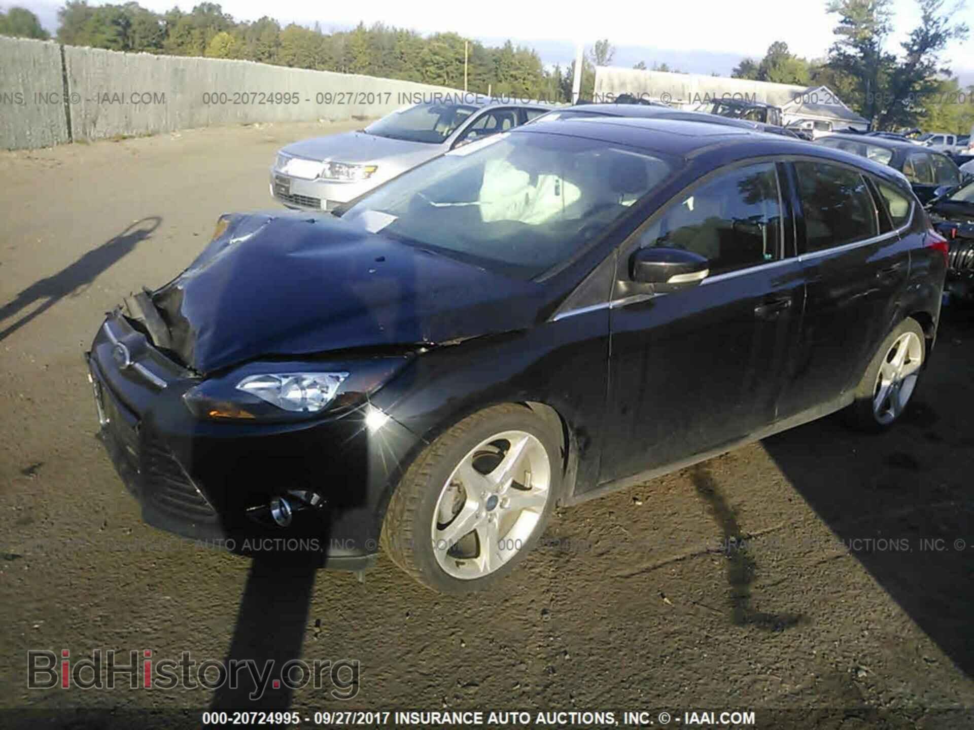 2012 Ford Focus - VIN: 1FAHP3N20CL138995 - Фото 2