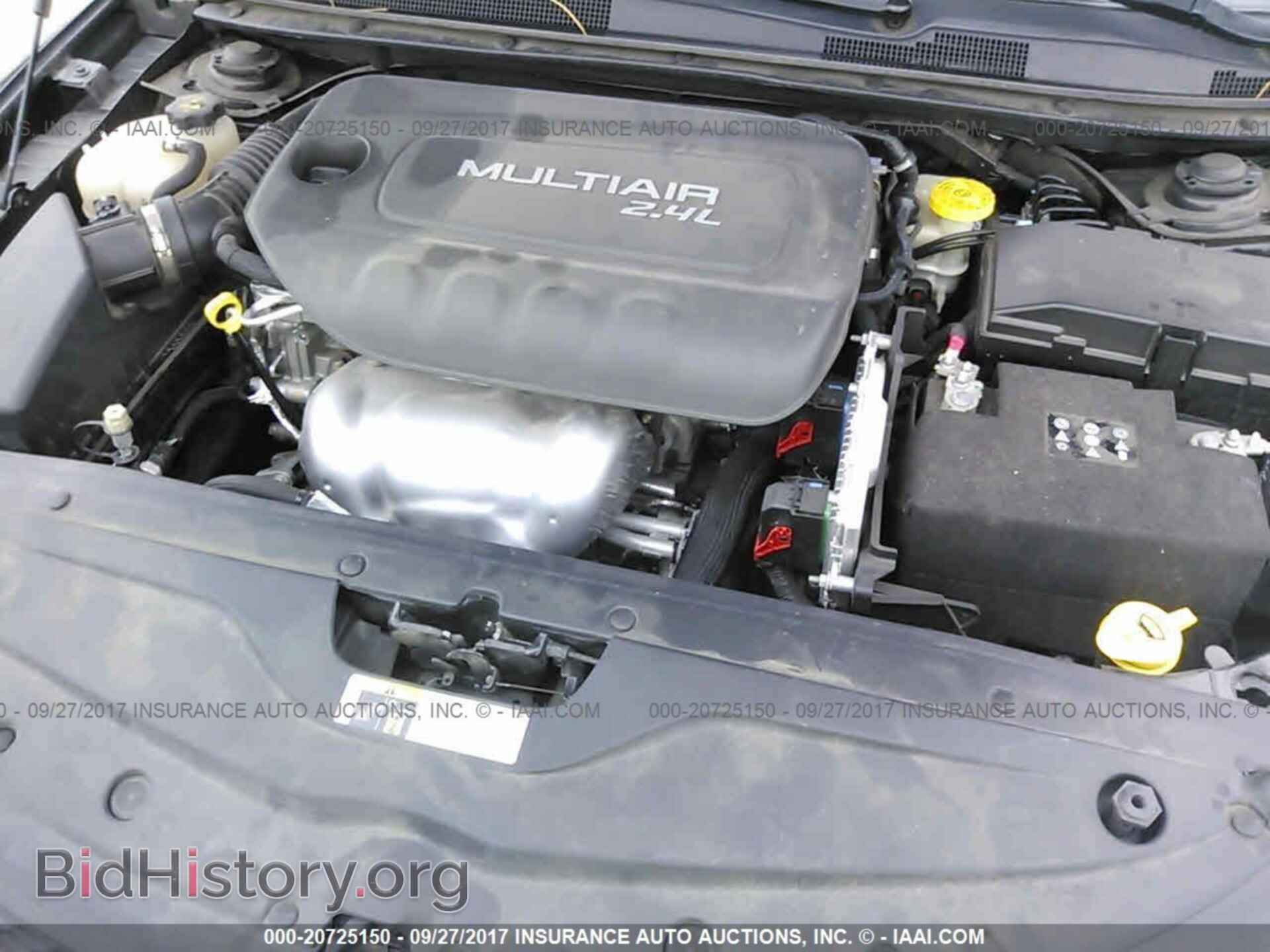 2015 Chrysler 200 - VIN: 1C3CCCABXFN620022 - Фото 10