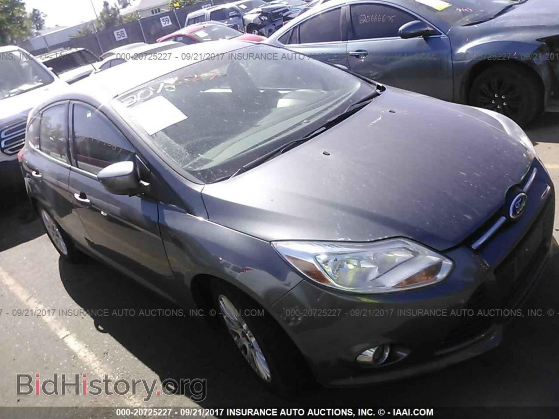 Photo 1FAHP3K21CL333573 - Ford Focus 2012