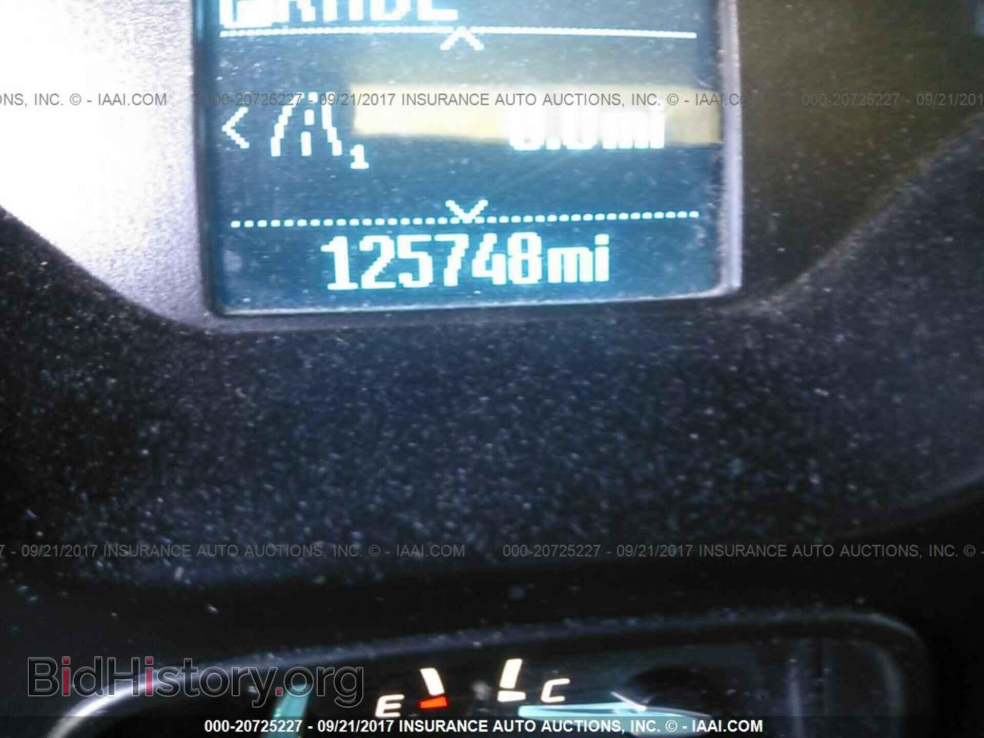 2012 Ford Focus - VIN: 1FAHP3K21CL333573 - Photo 7