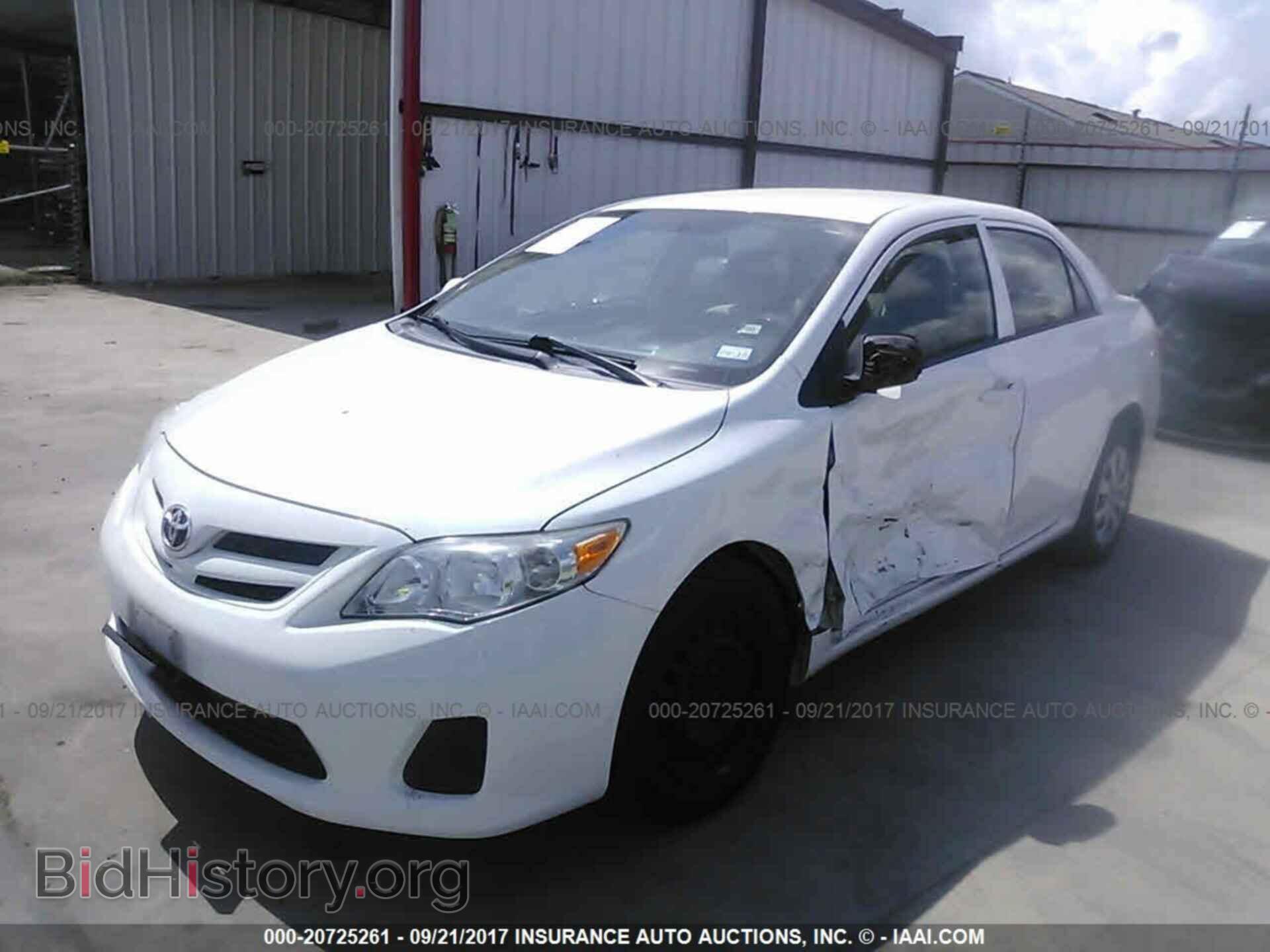 2013 Toyota Corolla - VIN: 5YFBU4EE4DP205762 - Фото 2