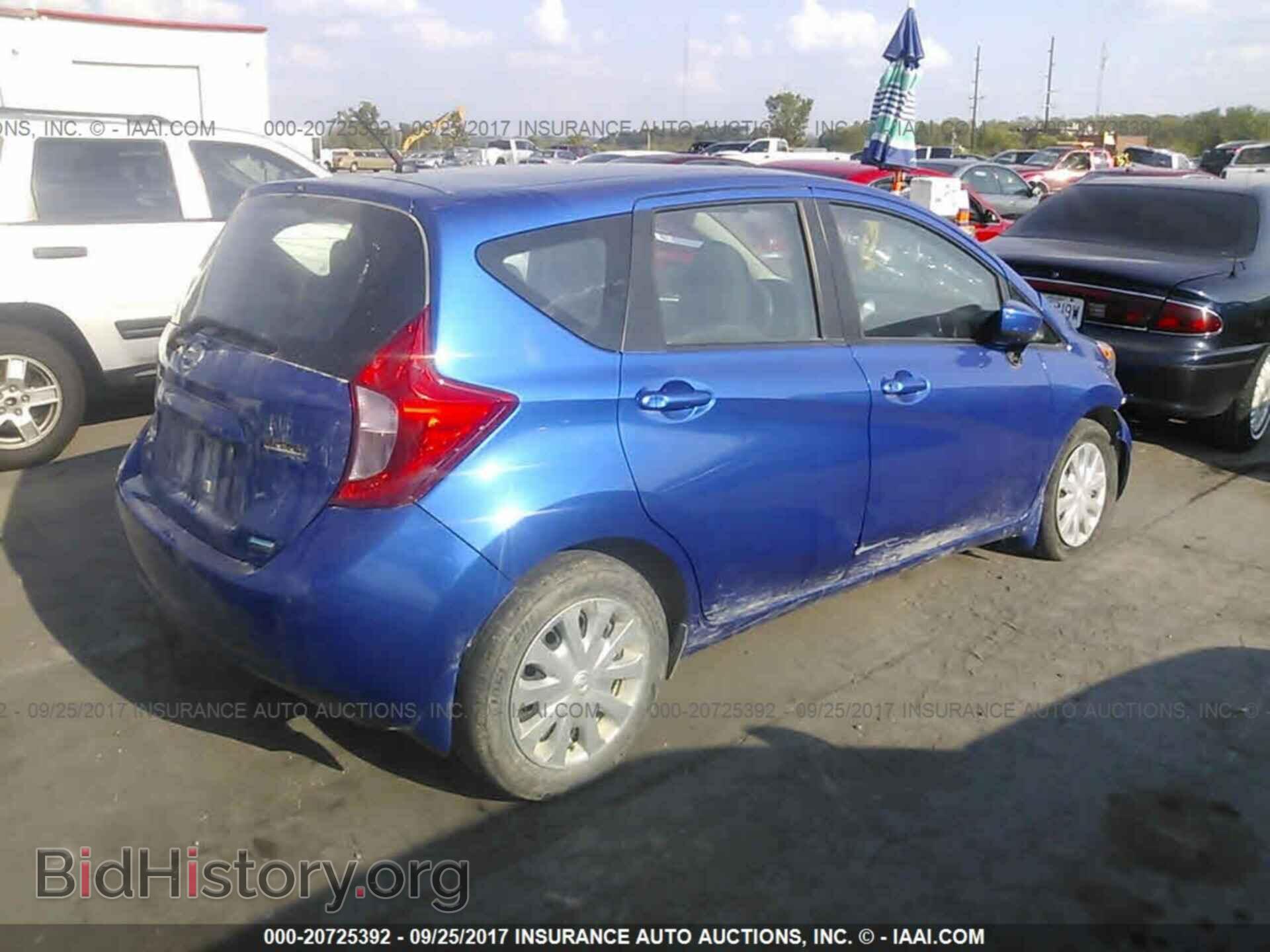 2015 Nissan Versa note - VIN: 3N1CE2CP2FL435541 - Фото 4