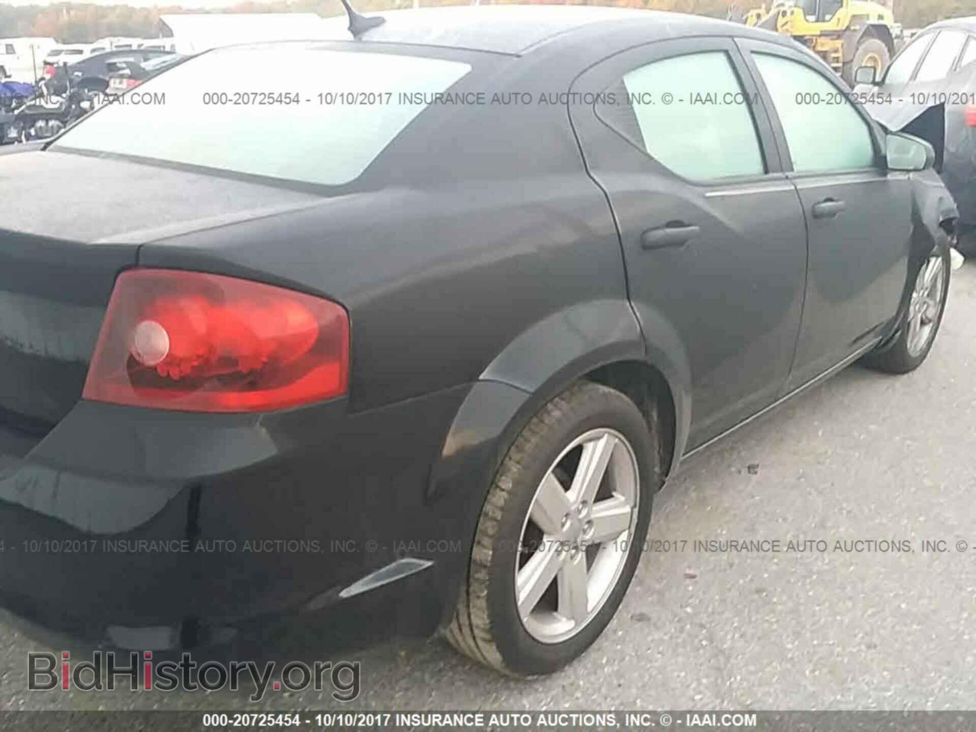 2013 Dodge Avenger - VIN: 1C3CDZAB7DN565784 - Photo 4