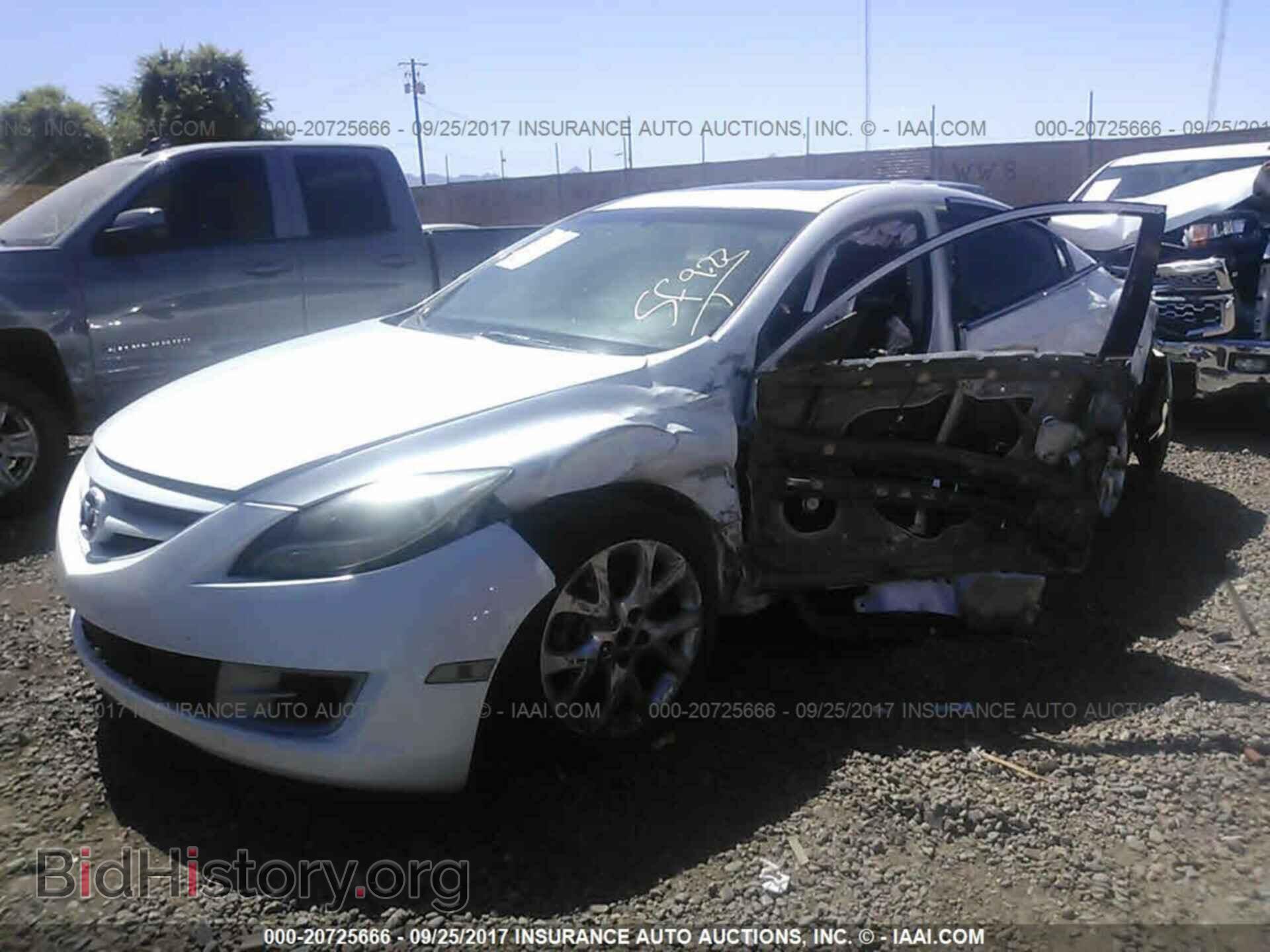 2011 Mazda 6 - VIN: 1YVHZ8CB3B5M15656 - Фото 2