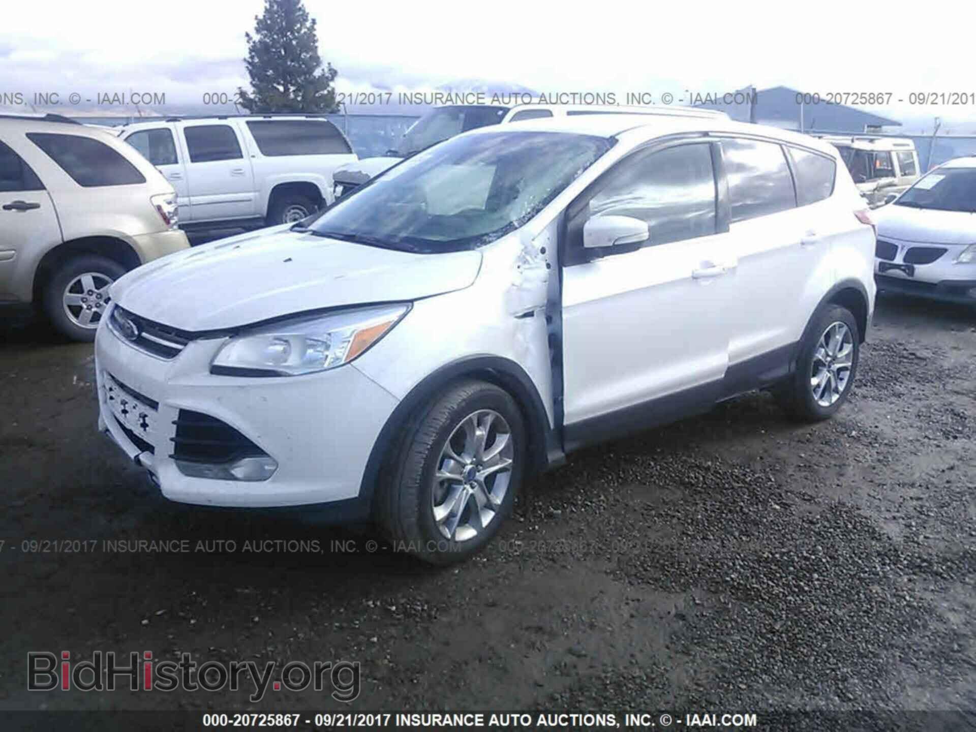 2013 Ford Escape - VIN: 1FMCU9H9XDUA86811 - Фото 2