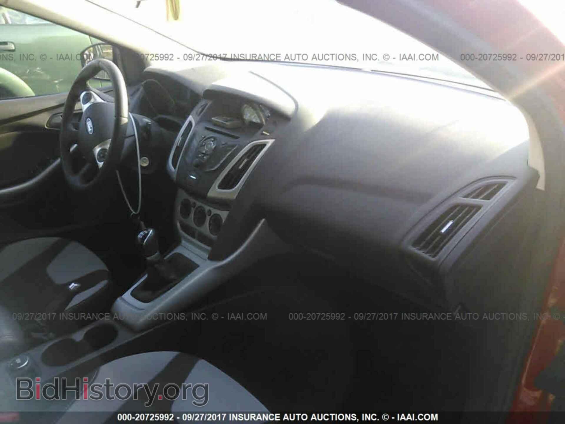 2012 Ford Focus - VIN: 1FAHP3K26CL366164 - Photo 5