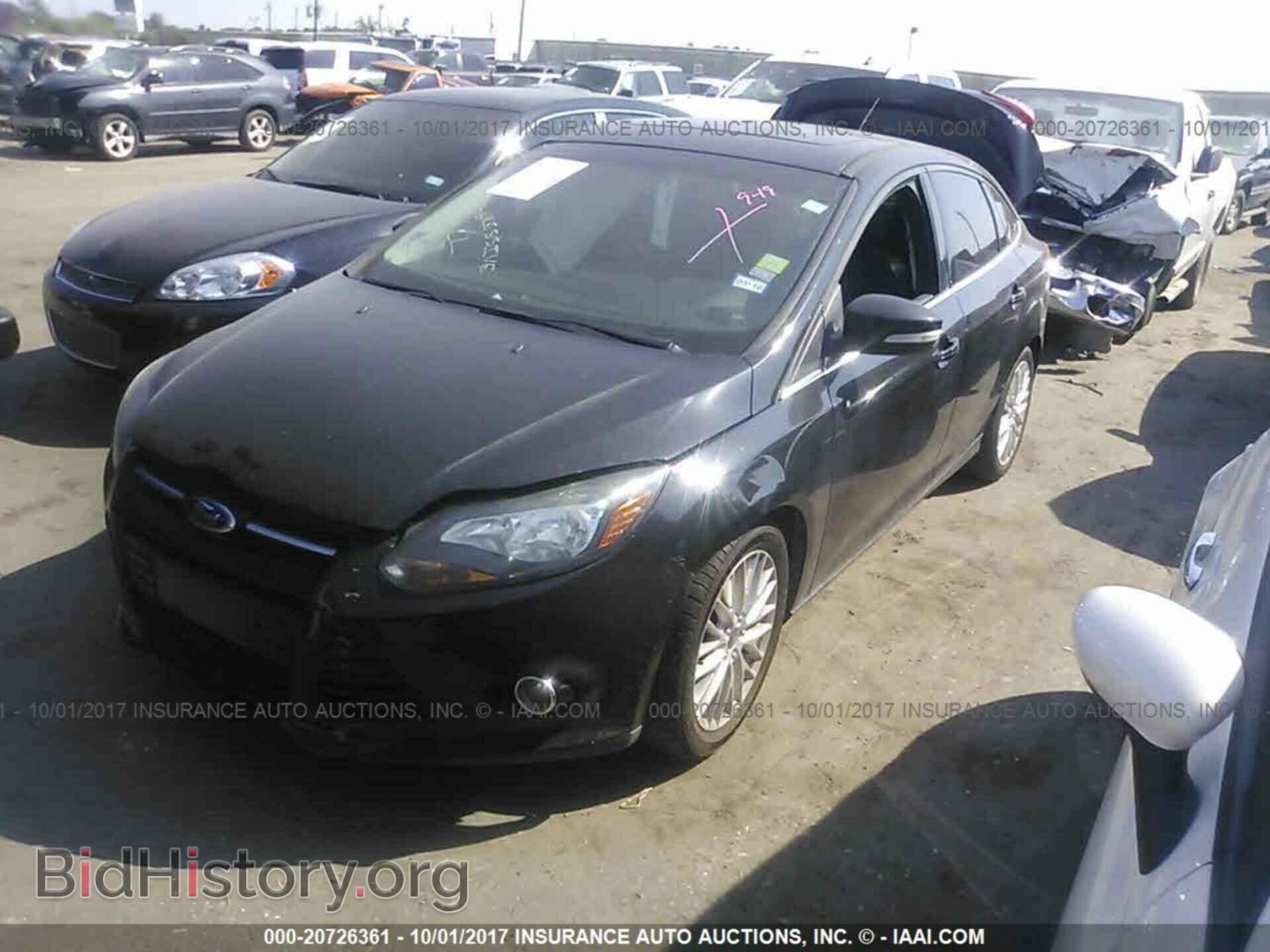 2013 Ford Focus - VIN: 1FADP3J20DL338636 - Фото 2