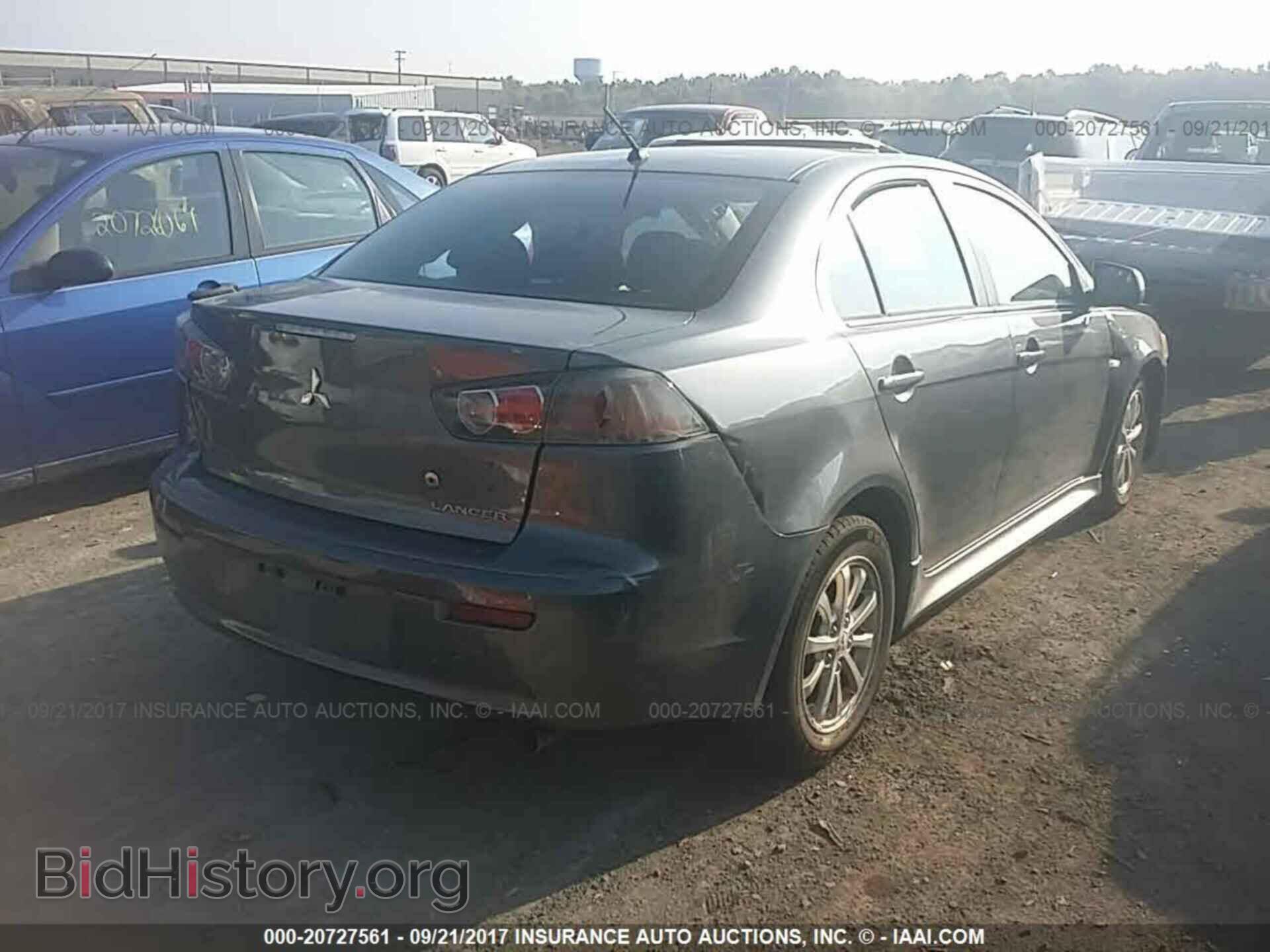 2011 Mitsubishi Lancer - VIN: JA32U2FU2BU000577 - Фото 4