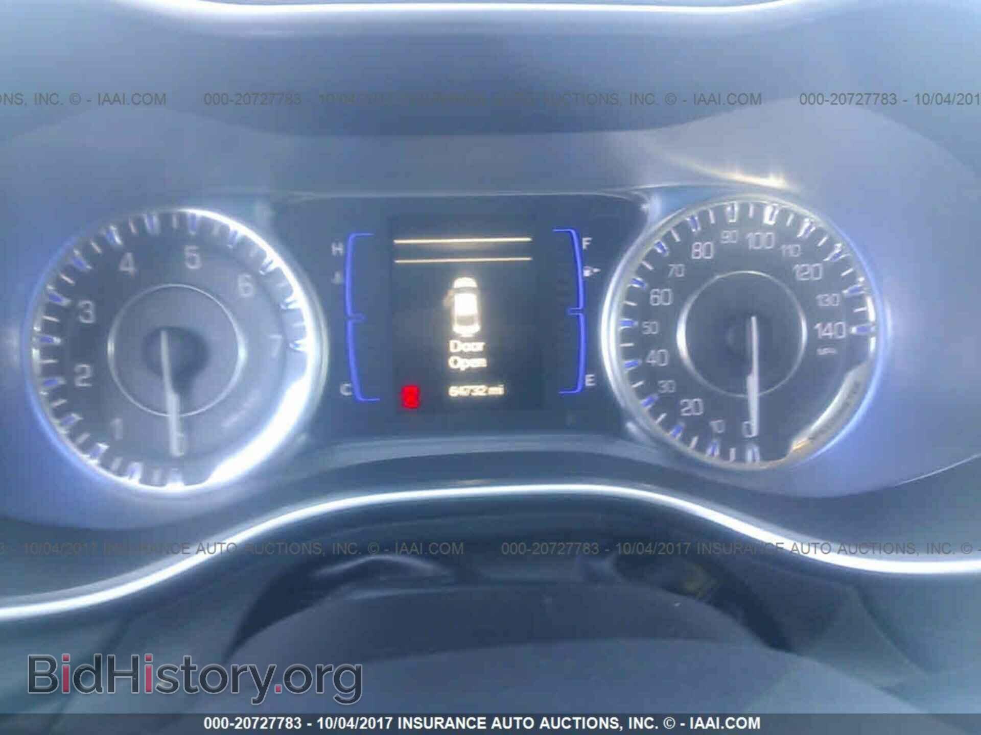 2015 Chrysler 200 - VIN: 1C3CCCAB4FN747316 - Photo 7