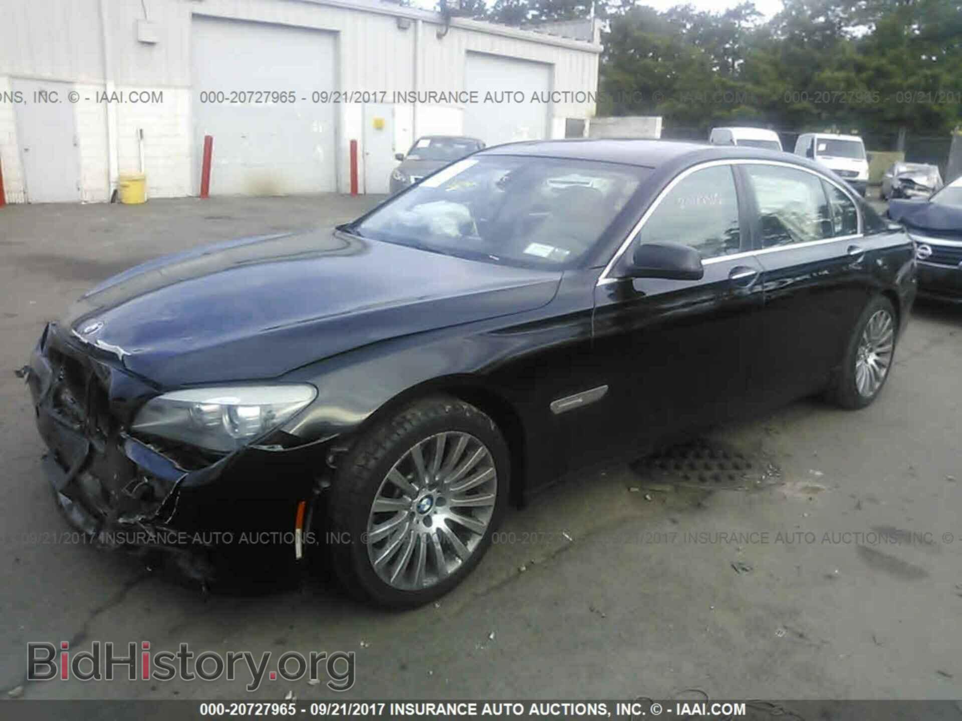 2012 Bmw 750 - VIN: WBAKB8C59CC964086 - Photo 2
