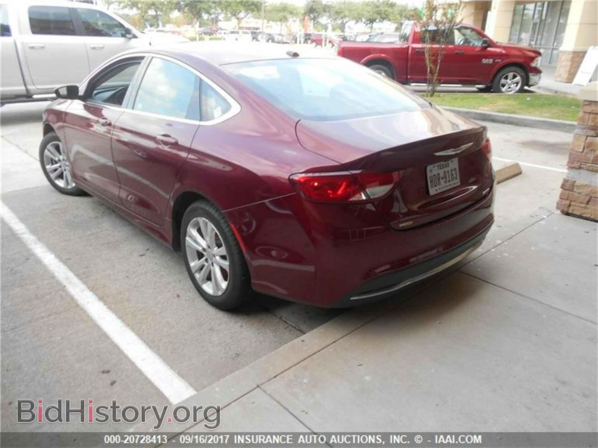 2015 Chrysler 200 - VIN: 1C3CCCAB3FN733844 - Photo 4