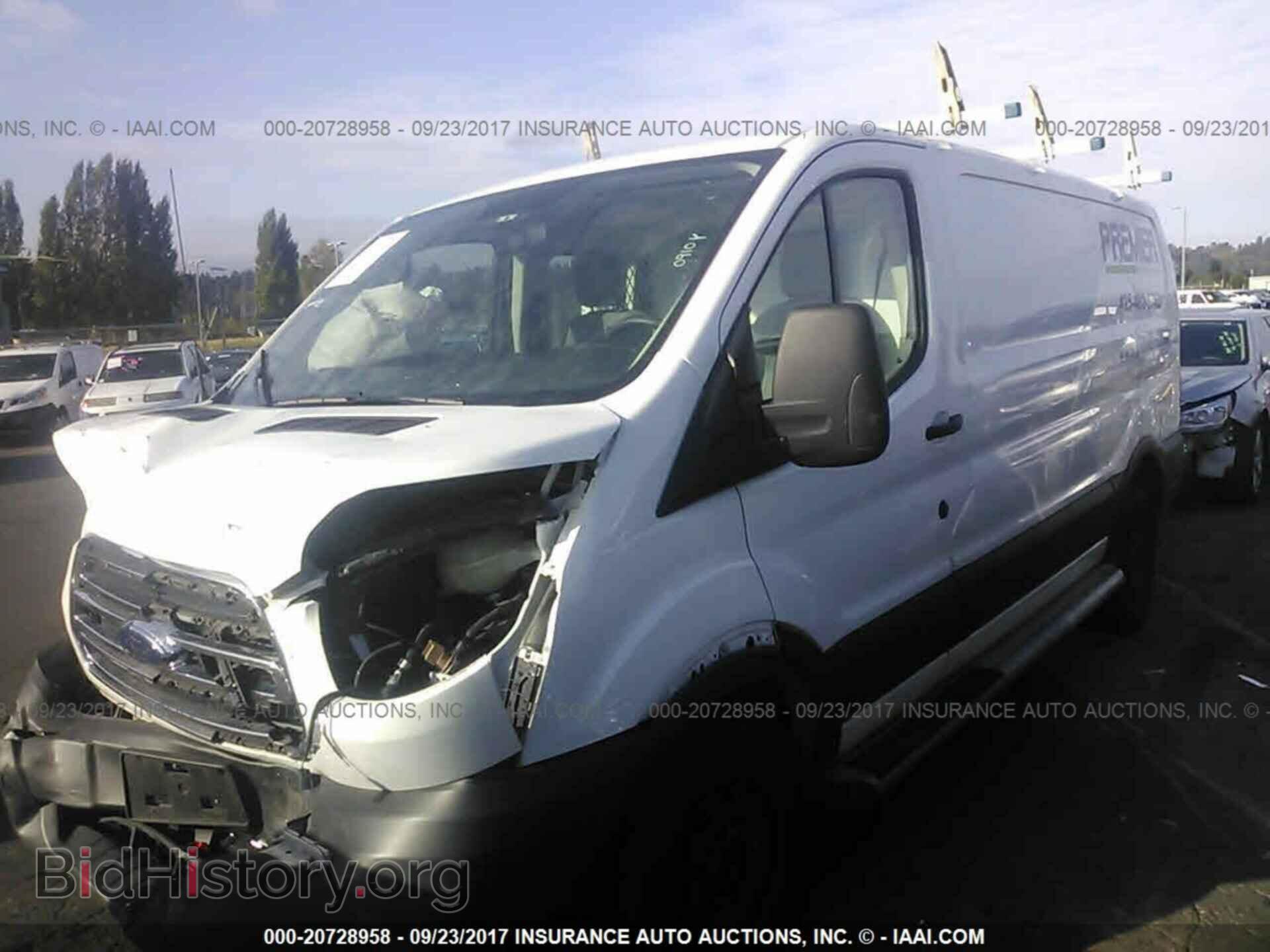 2015 Ford Transit - VIN: 1FTNR1ZM5FKA34617 - Photo 2