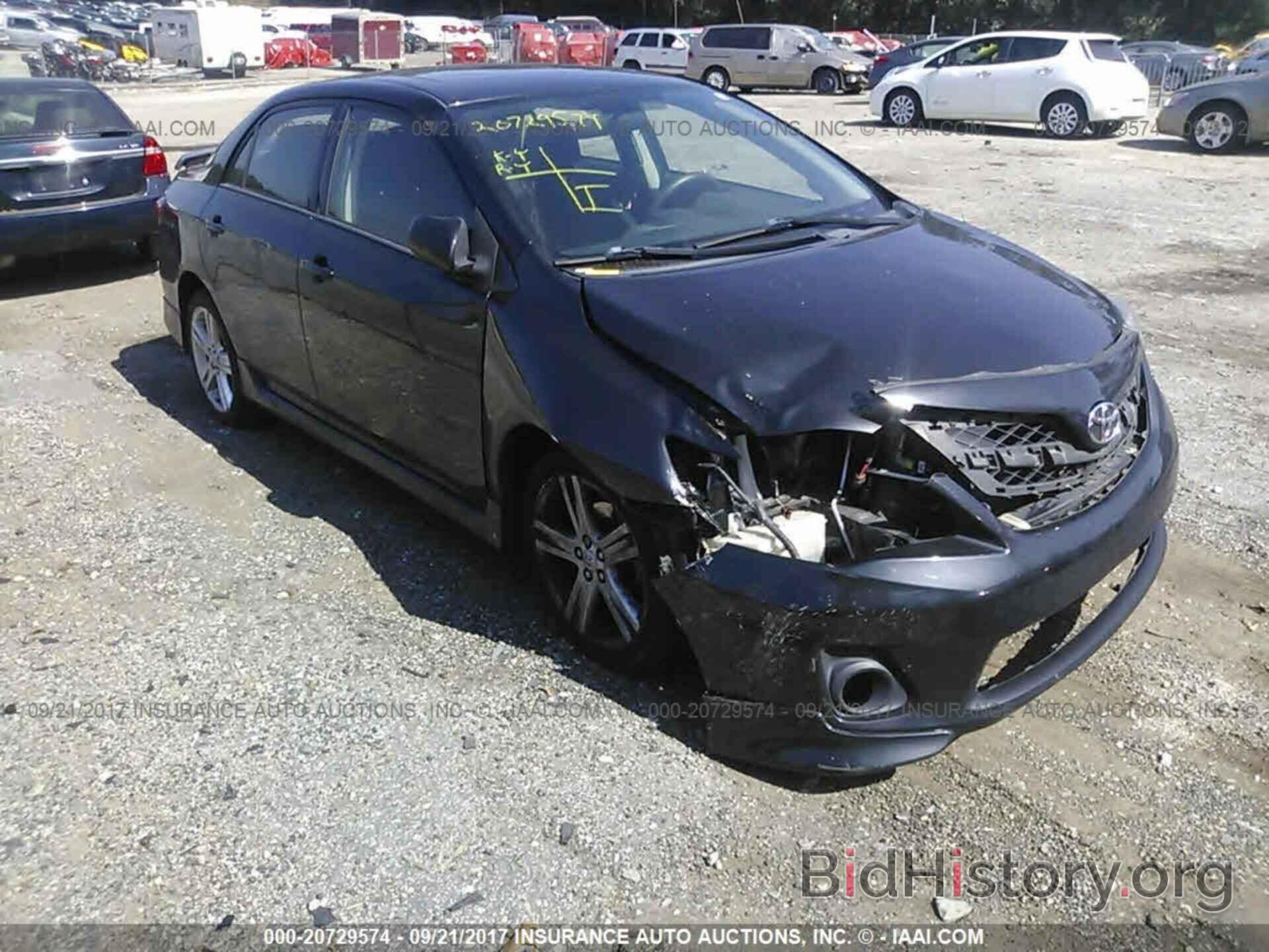 Photo 2T1BU4EE2DC035093 - Toyota Corolla 2013