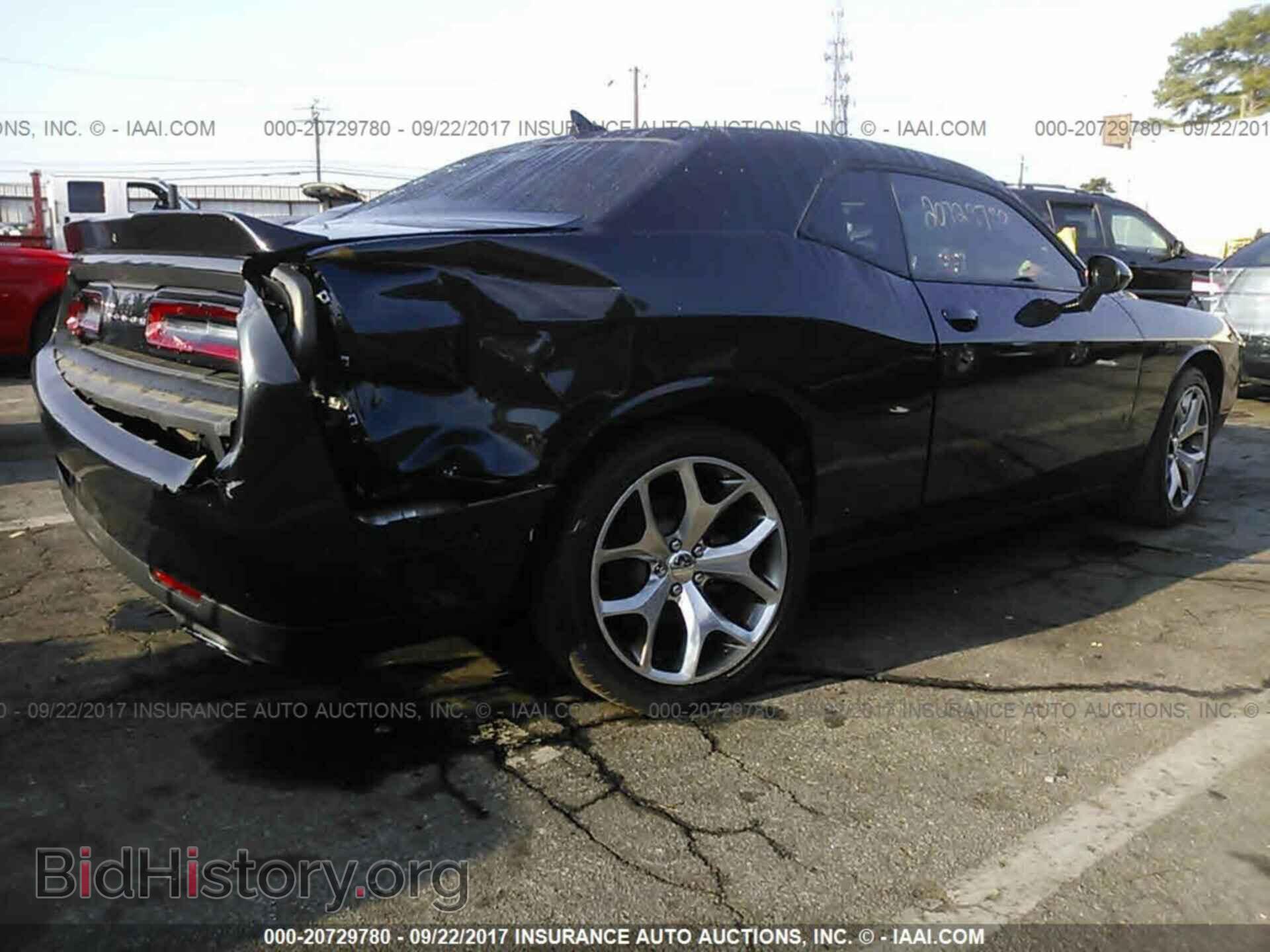 2016 Dodge Challenger - VIN: 2C3CDZAG8GH178072 - Photo 4